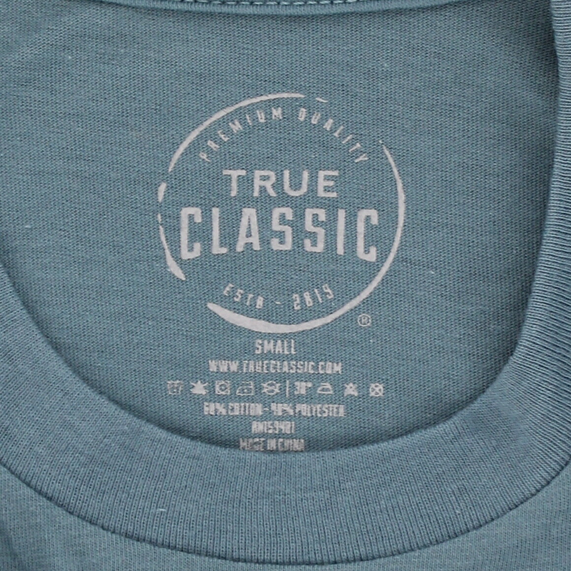 True Classic Men’s Shirt, Long Sleeve Classic Ribbed Crew Neck, MSRP $35