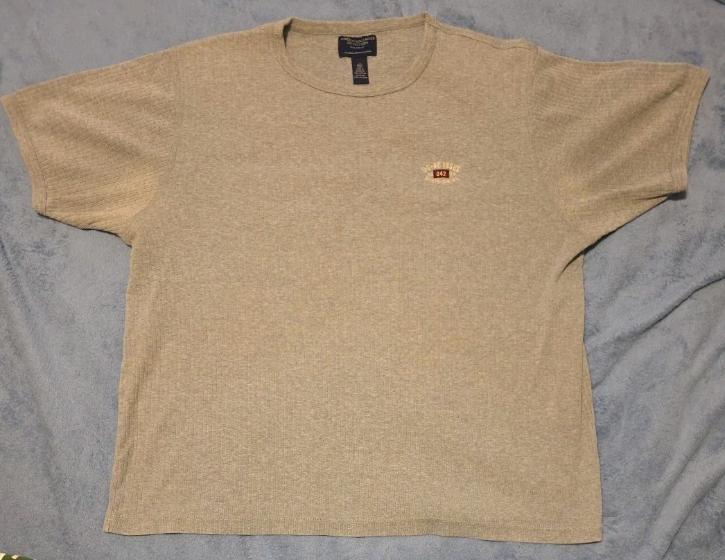 Vintage 90s American Eagle Outfitters AE T-Shirt Original Issue XXL Division 05