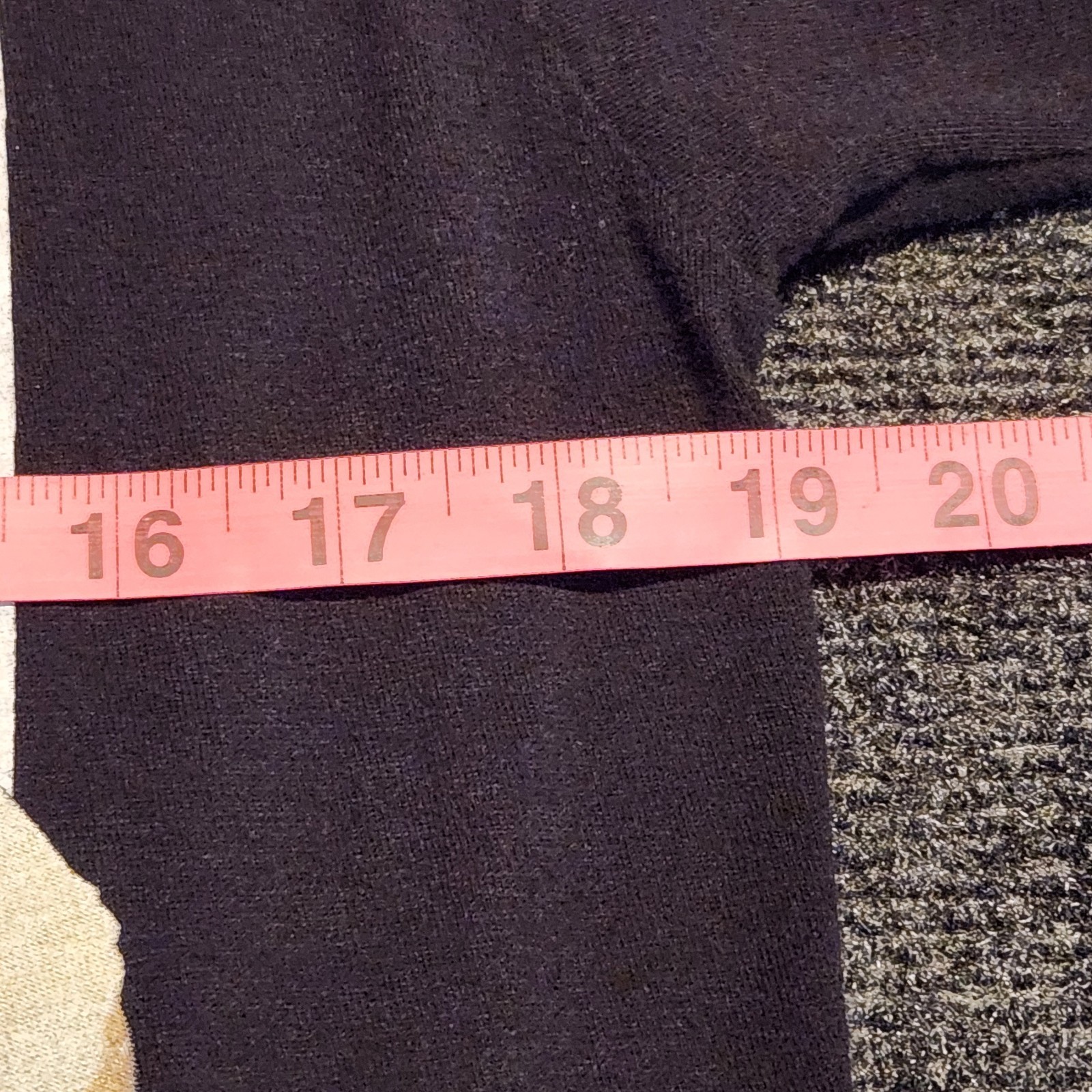 Dwight Schrute T-Shirt The Office Assistant Regional Manager Men’s Medium Tee