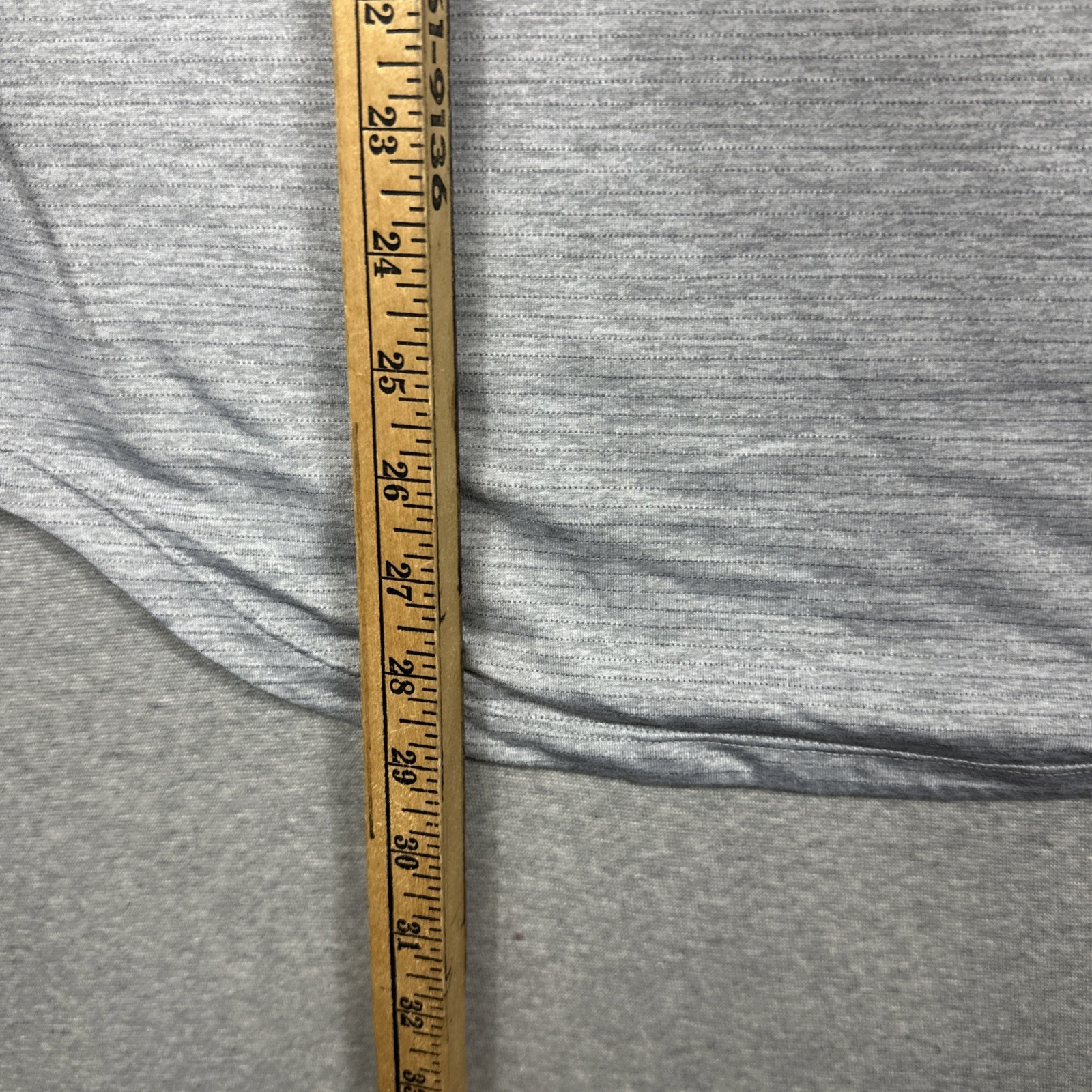 Legends Apparel Enzo T Shirt Mens Large Heather Gray Athletic Fit Performance