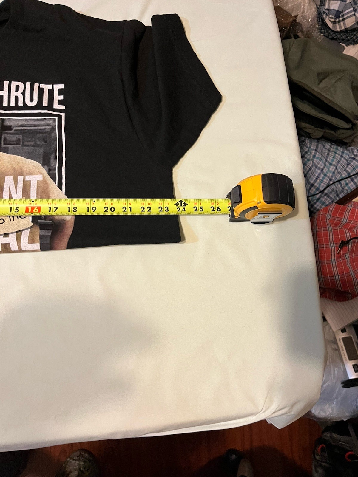 THE OFFICE Dwight Schrute Assistant to Regional Manager Black XL Mens Tshirt NWT