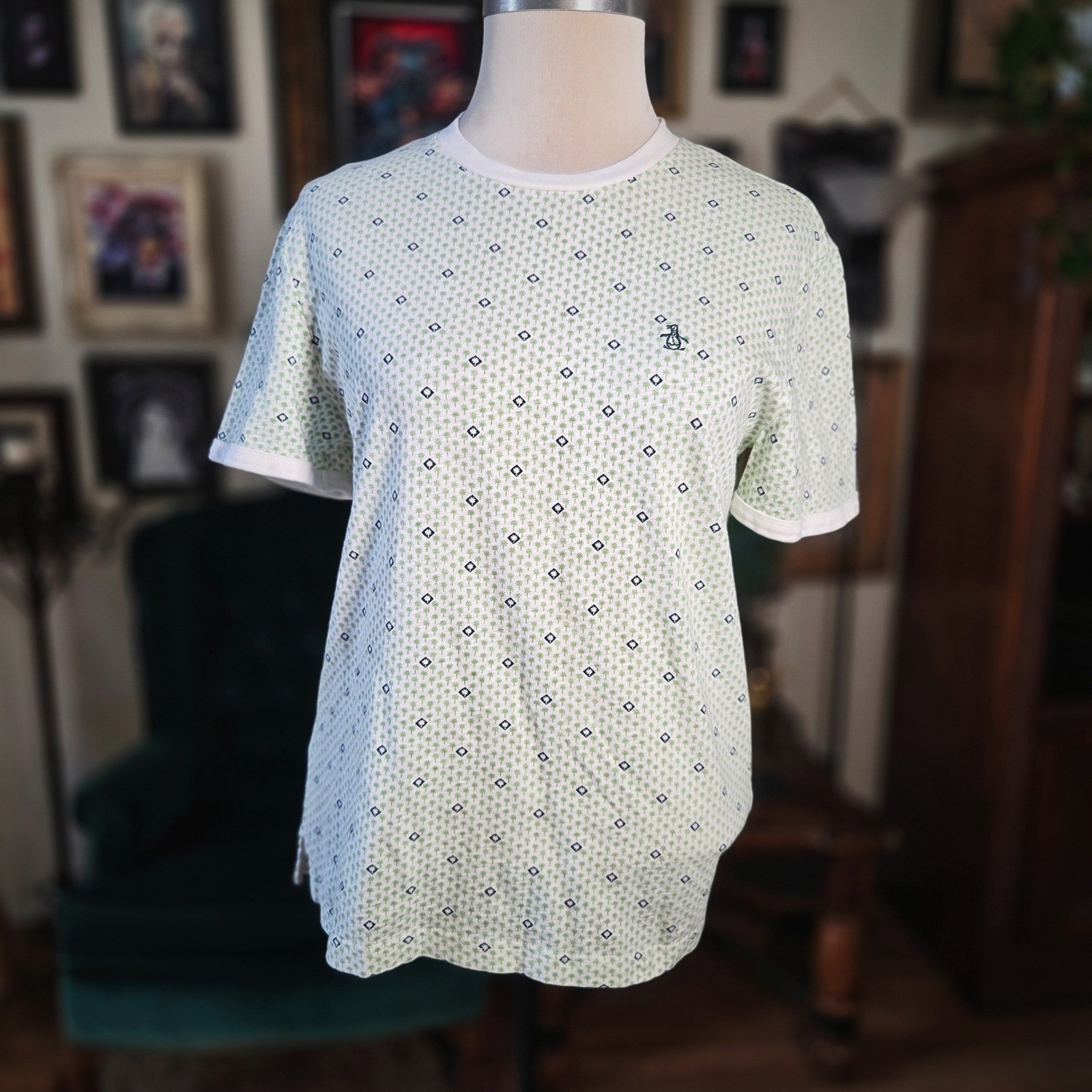 Original Penguin Munsingwear Mens T-Shirt Green White Palm Tree Print Shrunken M