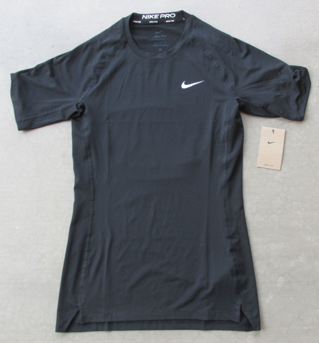NIKE PRO TRAINING DRI-FIT SHORT SLEEVE BLACK T-SHIRT MENS SIZE MEDIUM DH4800-010