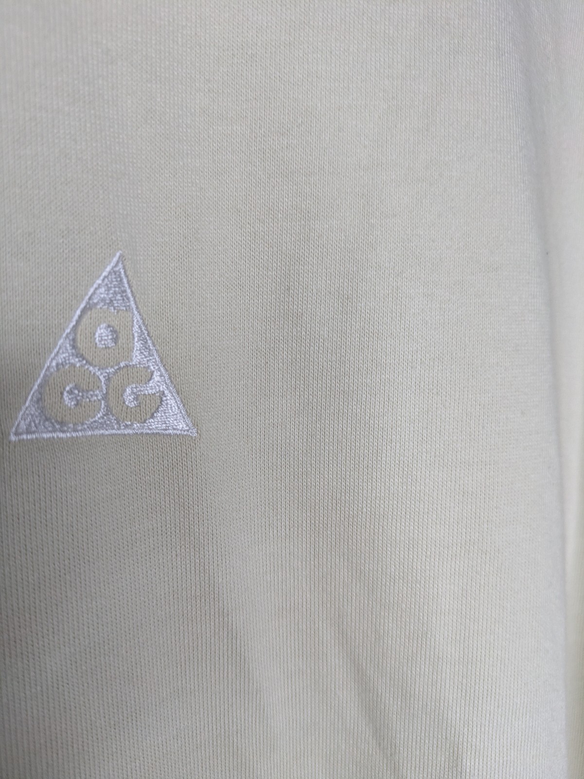 HJ0798-229 Nike ACG Men’s Max90 Loose Fit Heavyweight T-Shirt Light Khaki Size M