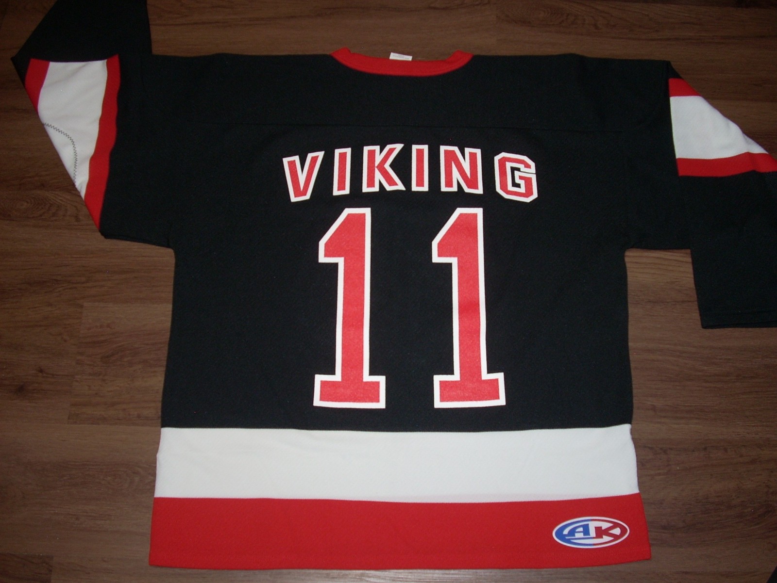 Amon Amarth Viking 11 – X-LARGE Band Logo Hockey Jersey – Canada Red White Black