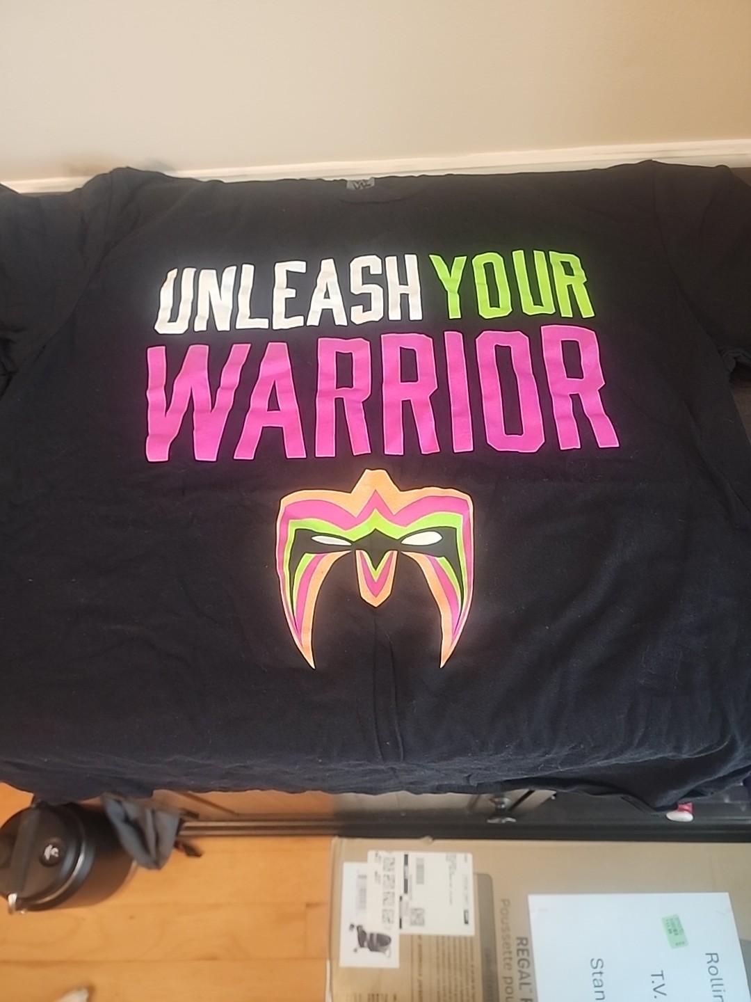 Mens XL WWE Ultimate Warrior Unleash Your Warrior T Shirt Komen Breast Cancer