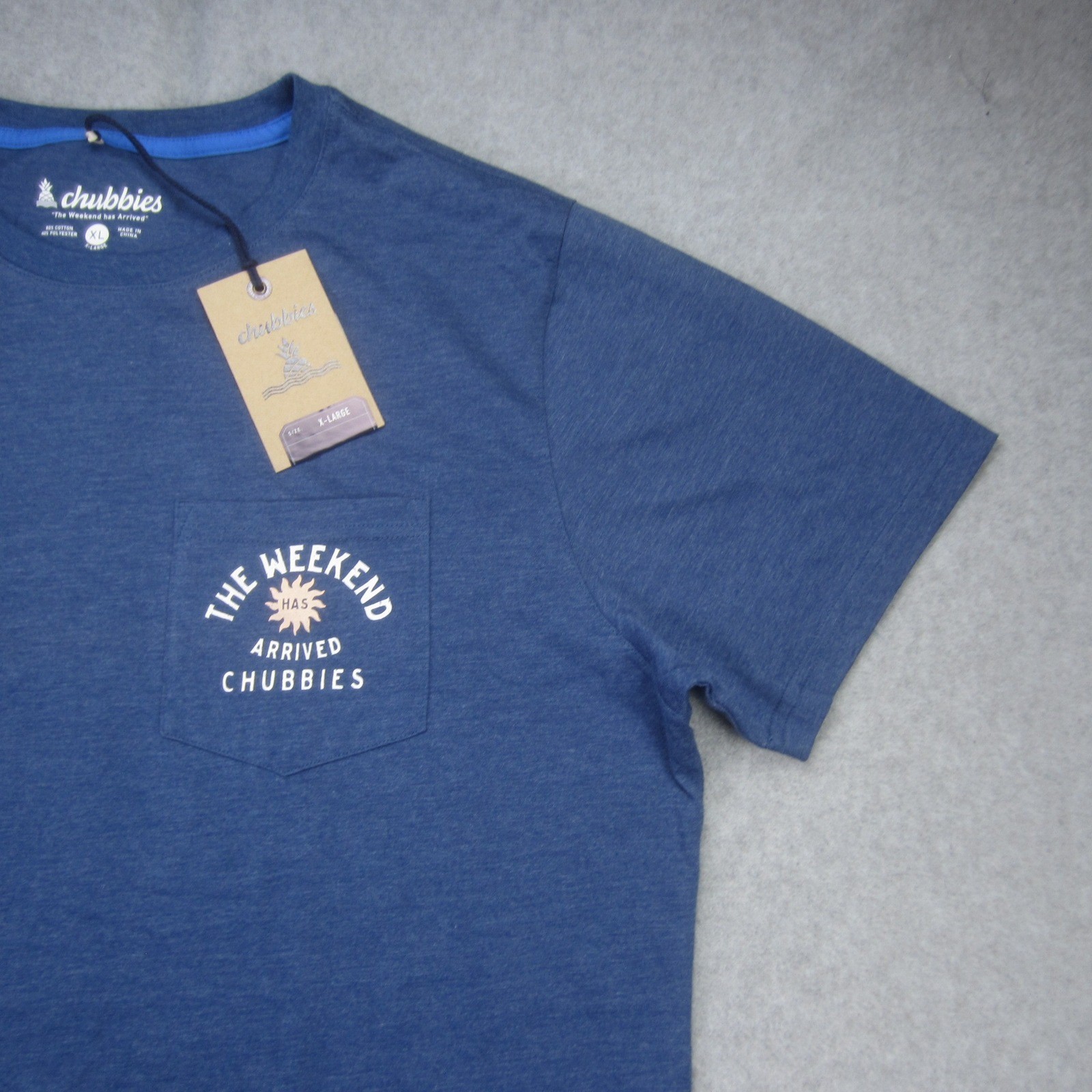 Chubbies Shirt Mens XL Blue The Weekend Has Arrived Pocket Crewneck Preppy
