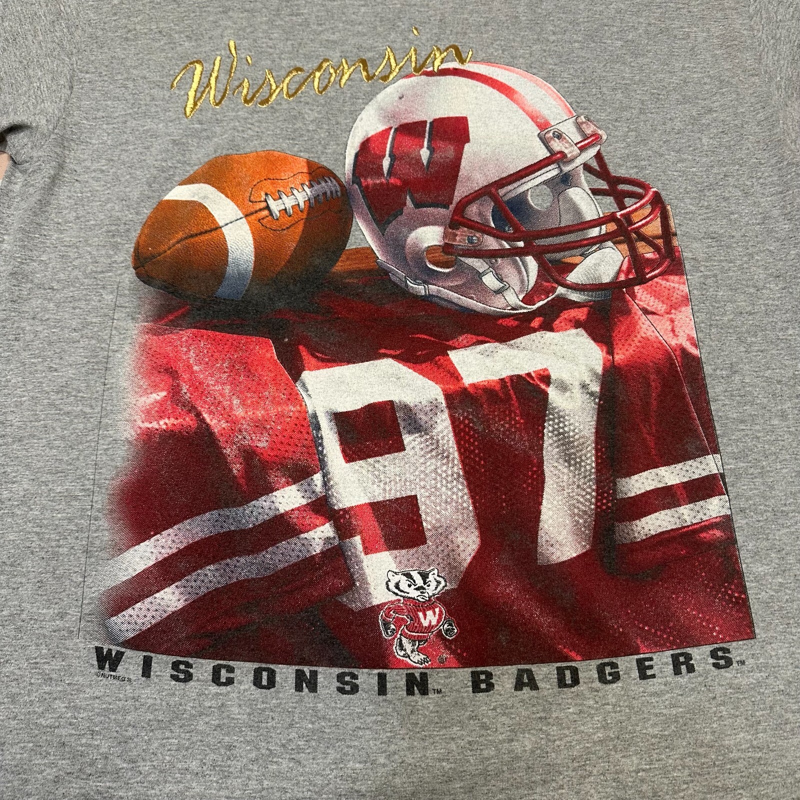 VINTAGE Nutmeg Mills Wisconsin Badgers Football Shirt Men’s Large Gray Lee Sport