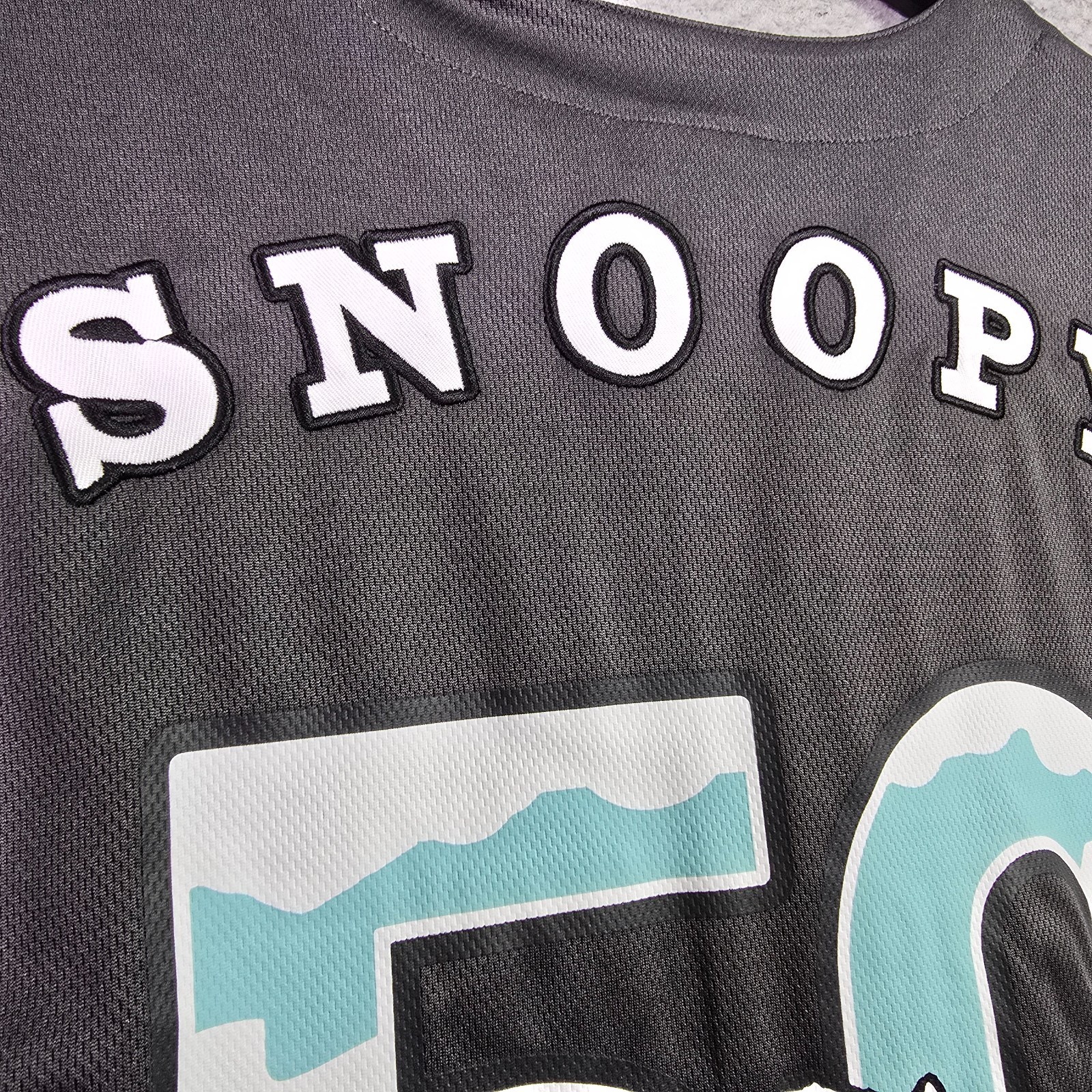 Peanuts® Snoopy Baseball Jersey shirt Mens Large Black Charlie Brown Button NWT