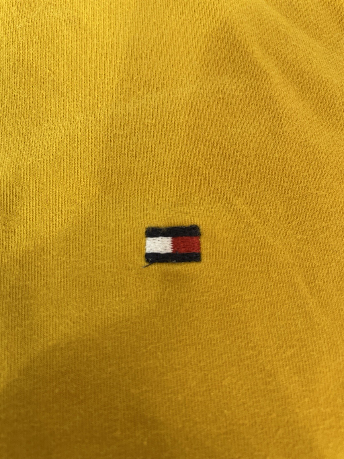 Tommy Hilfiger Men’s Yellow Solid Logo Crew Neck Short Sleeve T-Shirt Large