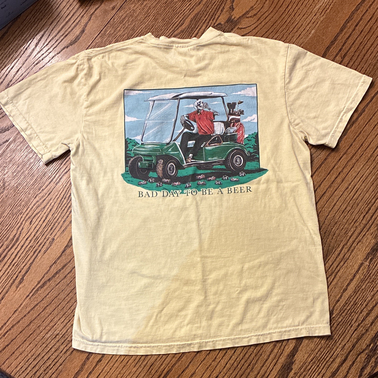 Comfort Colors Mens M Beige Pocket Graphic Bear Golf Cart T-Shirt Cotton