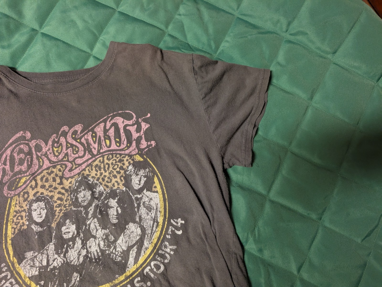 Men’s Aerosmith Get Your Wings Tour 1974 Grey T Shirt Size Xl