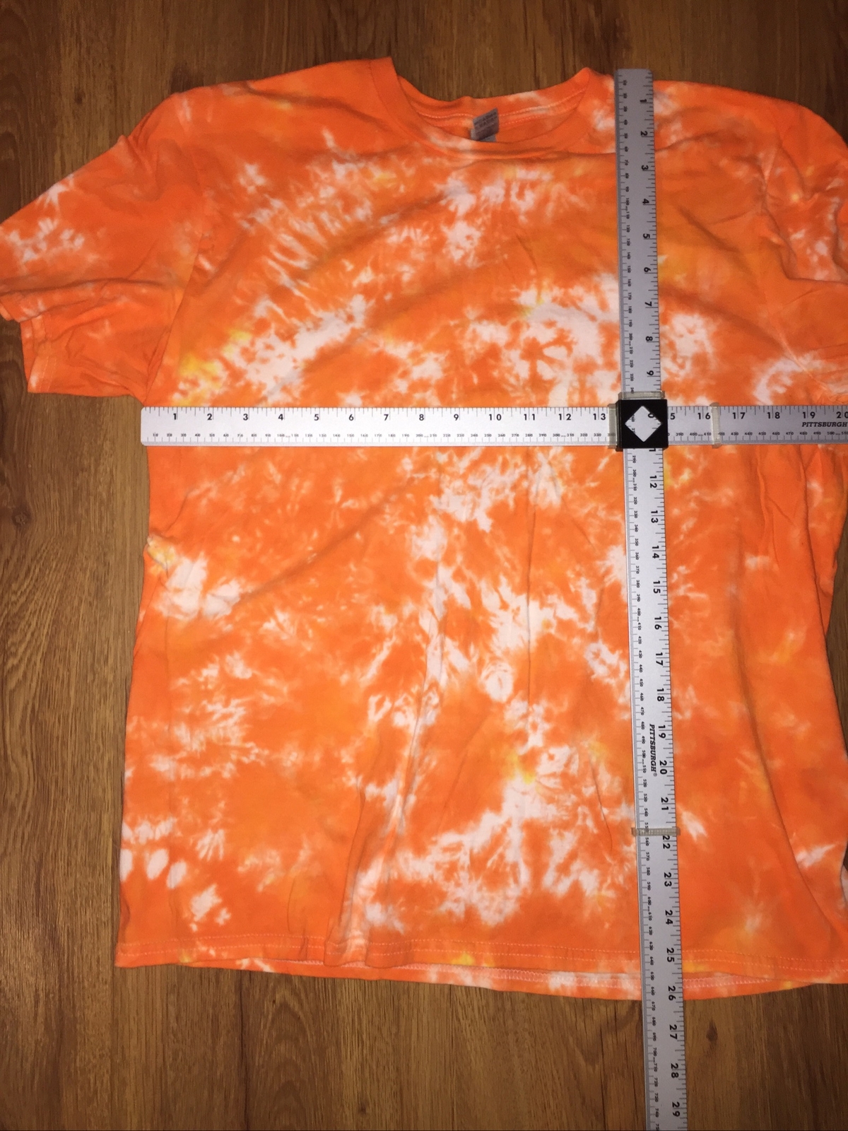 Gildan Soft Style Orange and White Tie Dye T-Shirt Large L