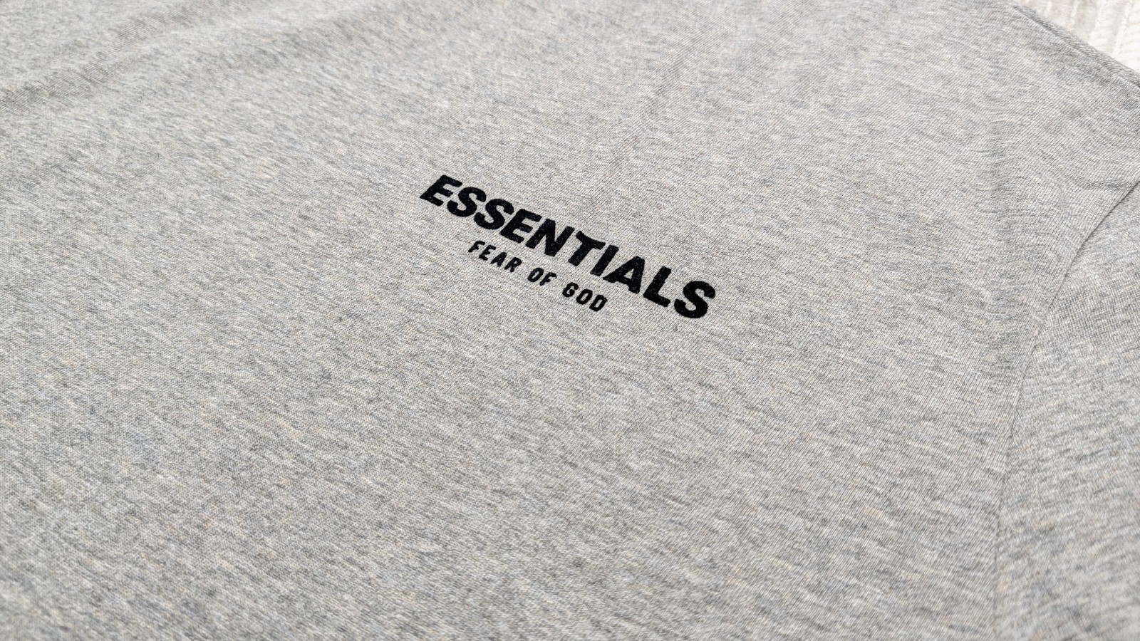 Fear of God Essentials Tee ‘Dark Oatmeal’ L Size Oversized T-Shirt SS22 NWT