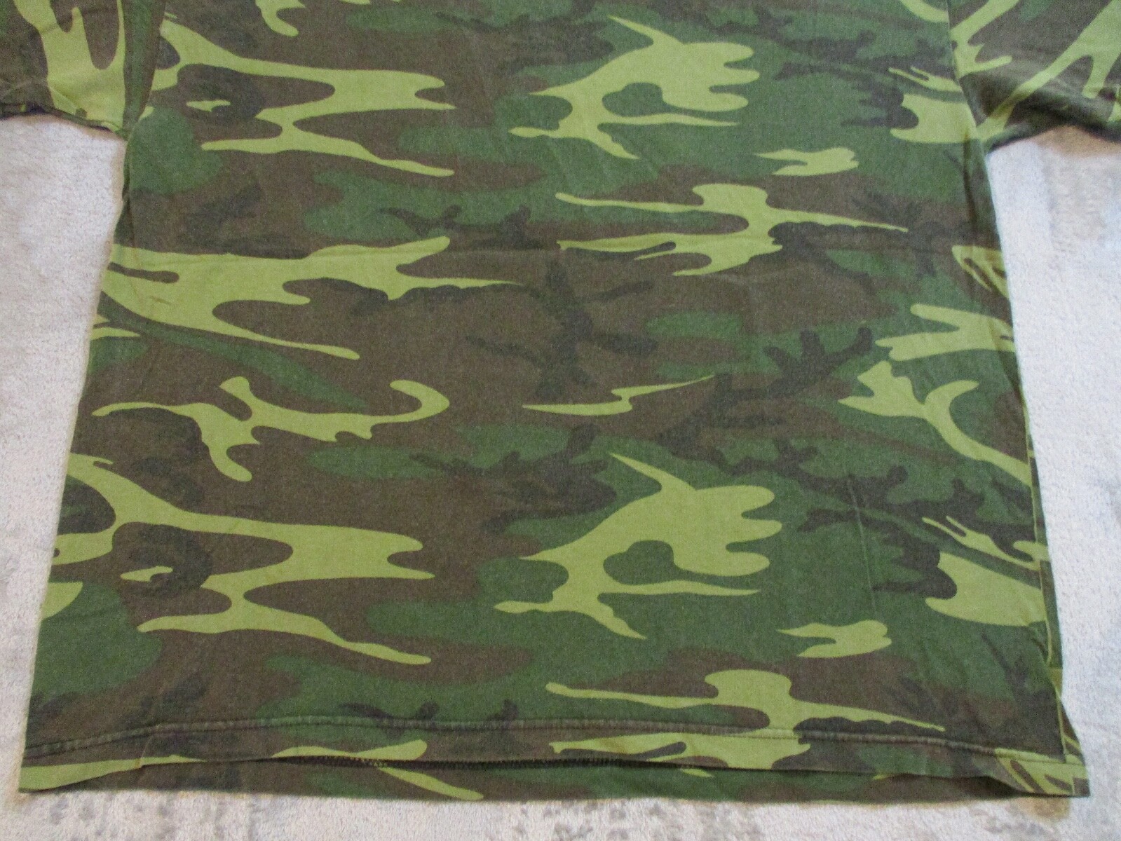Vintage DC Comics Justice League Shirt Mens XL Green Camo Super Hero TV Movie