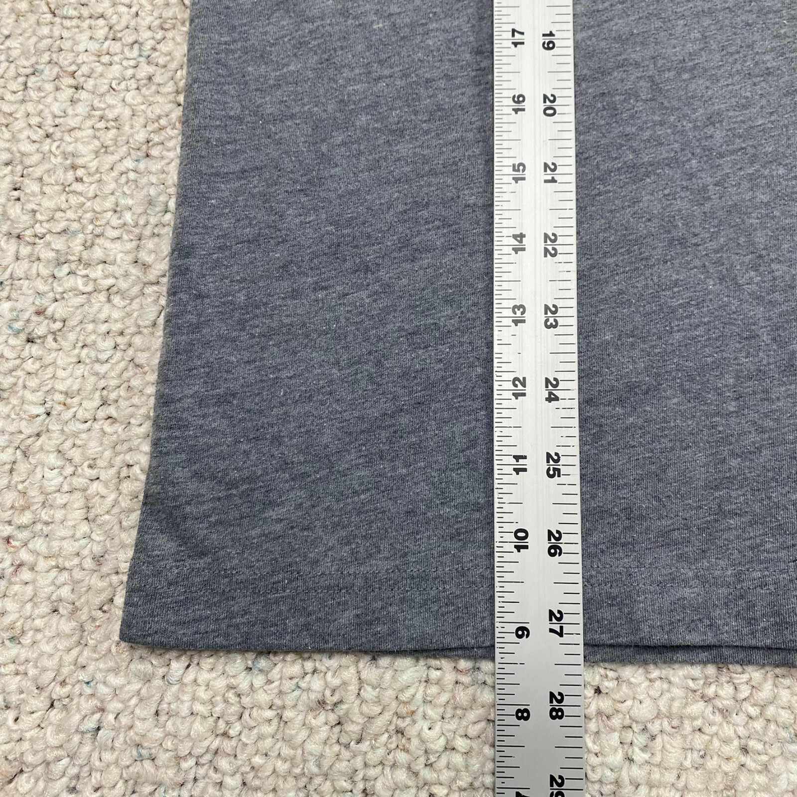 Basic Editions T Shirt sz S Gray Short Sleeve Minimalist Normcore Casual OK17