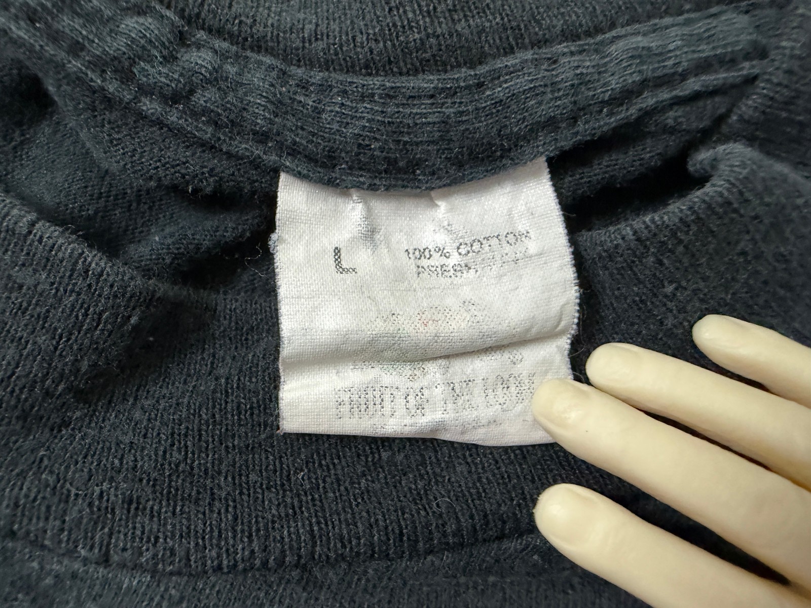 Vintage 90s Pocket Tee Shirt L Tight Fit Minimal Grunge Single-Stitch Cotton USA