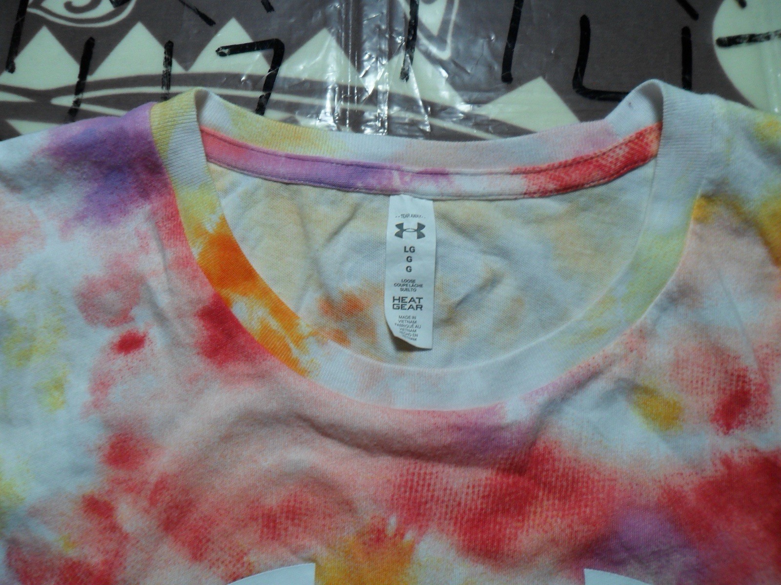Large United We Win Under Armour Tye Dye 60 % Cotton 40% Poly Shirt