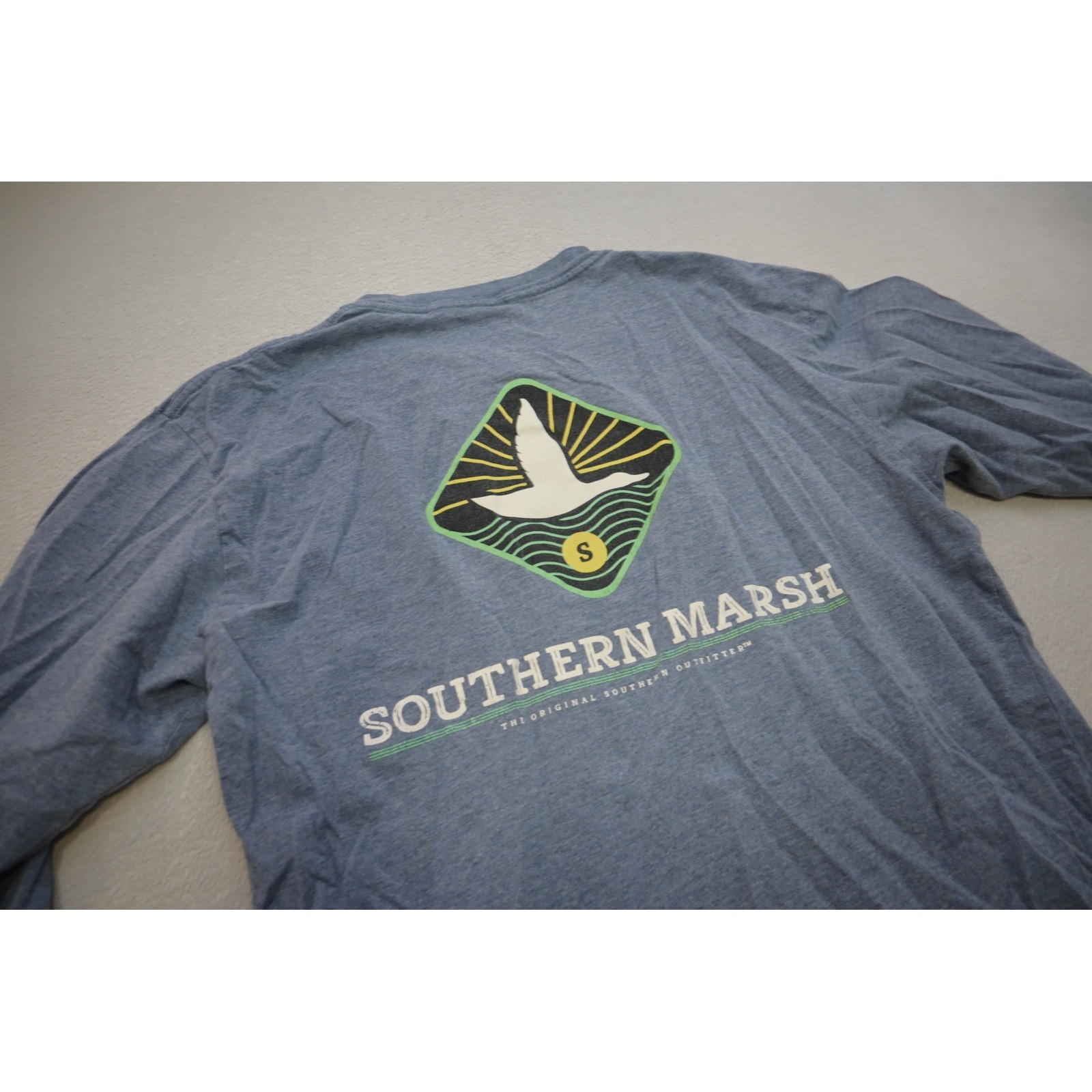 Southern Marsh Pocket T-Shirt Mens Large Blue Long Sleeve Graphic Excellent