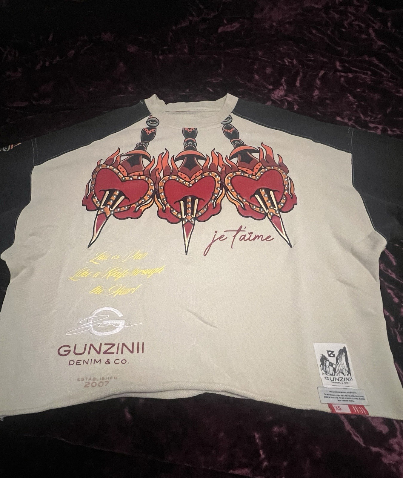 GUNZINII Denim & Co Heart Tattoo Graphic T-Shirt Cream & Black Men Size XS