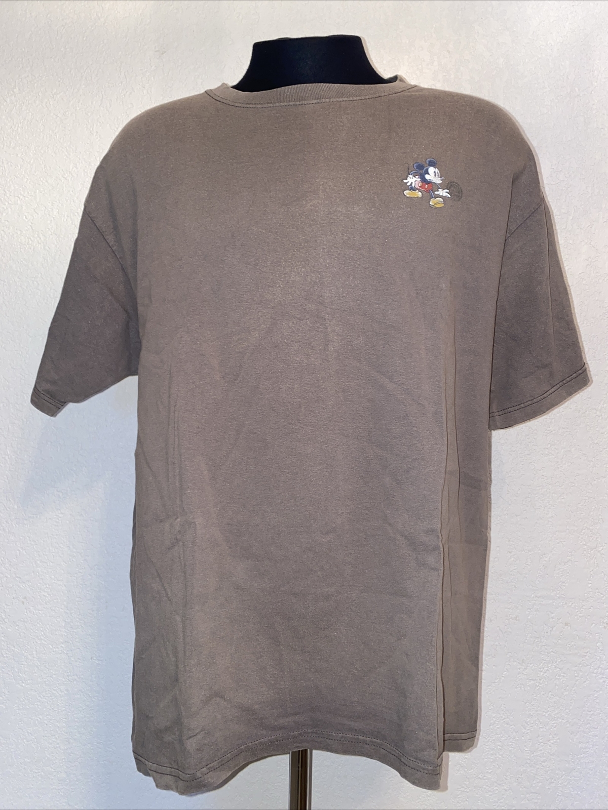 VINTAGE Disney Store Mickey Mouse Cartoon T-Shirt XL Gray Classic Movie TV