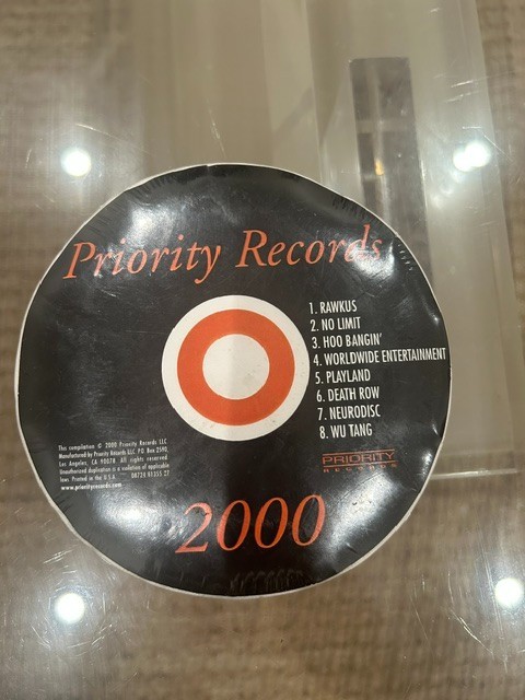 Priority Records 2000 SEALED Promotional T-Shirt Hip Hop Wu-Tang Death Row NEW