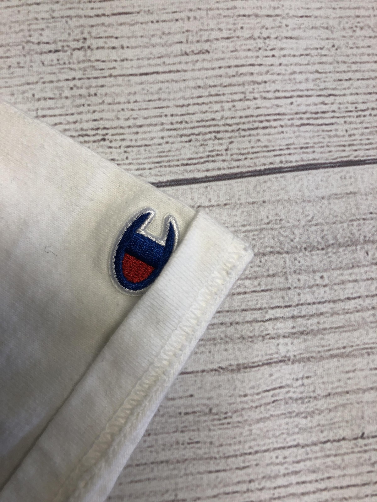 Champion Shirt Mens Small White Care Label Graphic Tee Big C Logo Sportswear