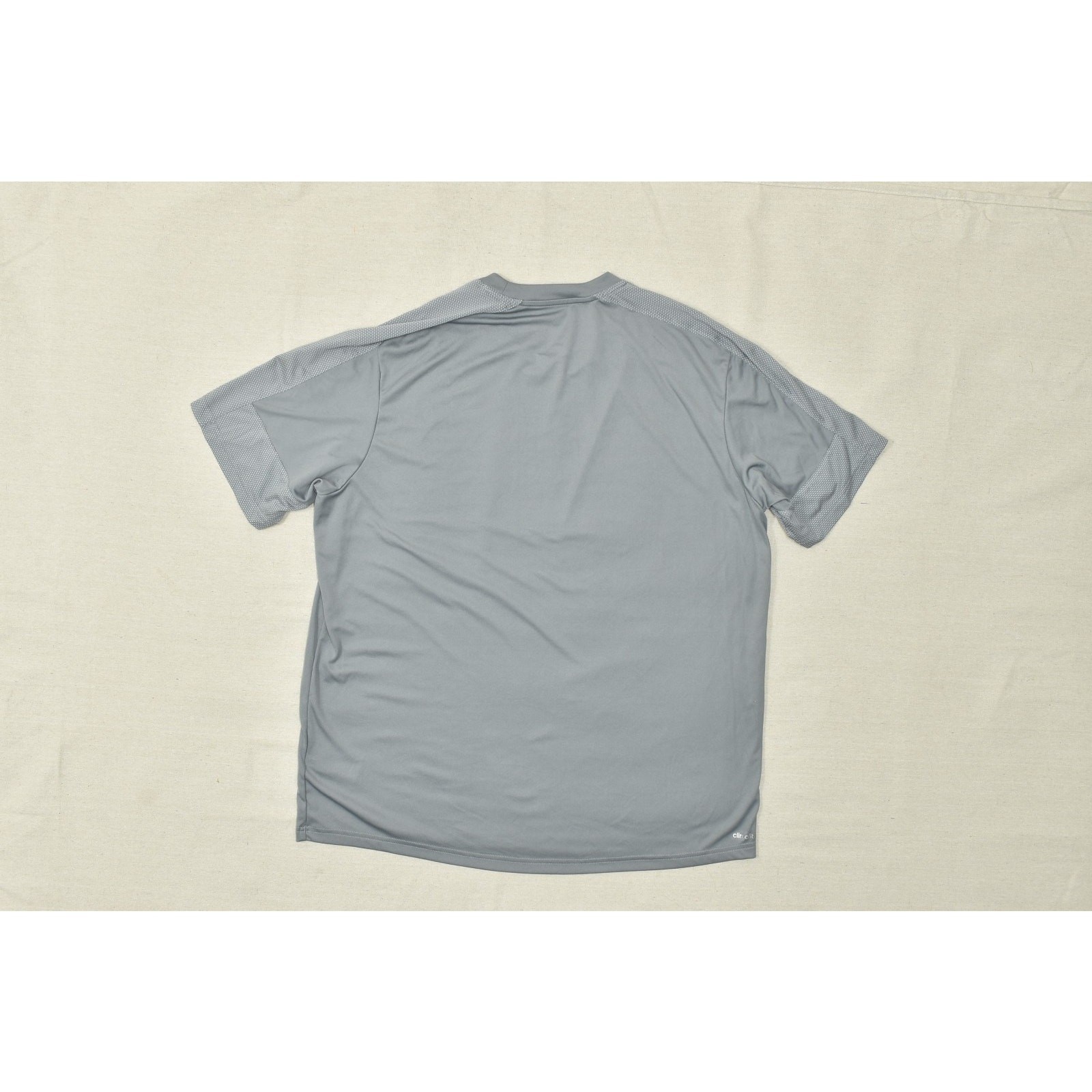 Adidas Men’s Gray Short Sleeve Athletic T-Shirt Short Sleeve Size XL Climalite