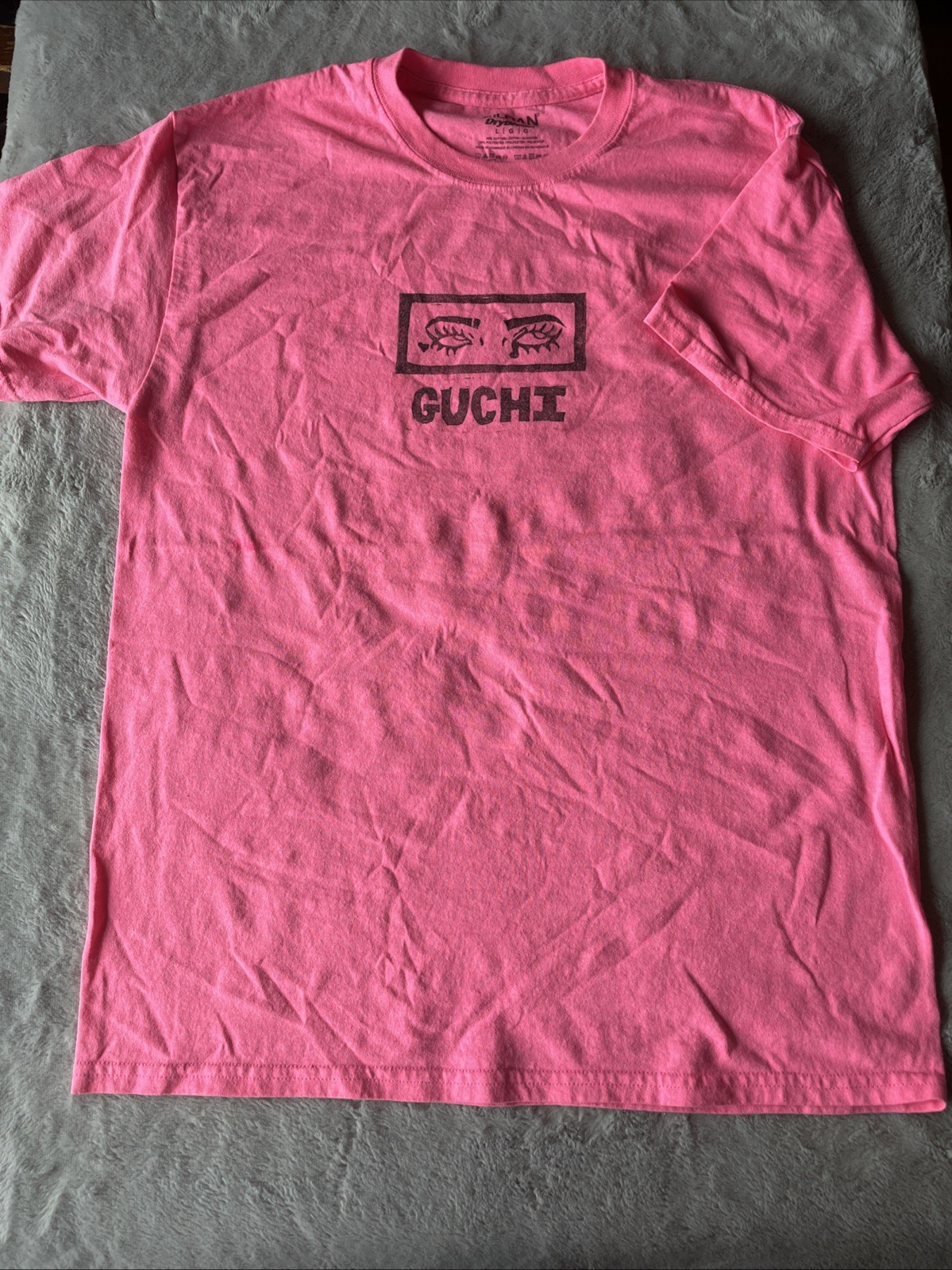 Neon Pink “Guchi” screen printed t shirt size Large Soft Worn Street Art