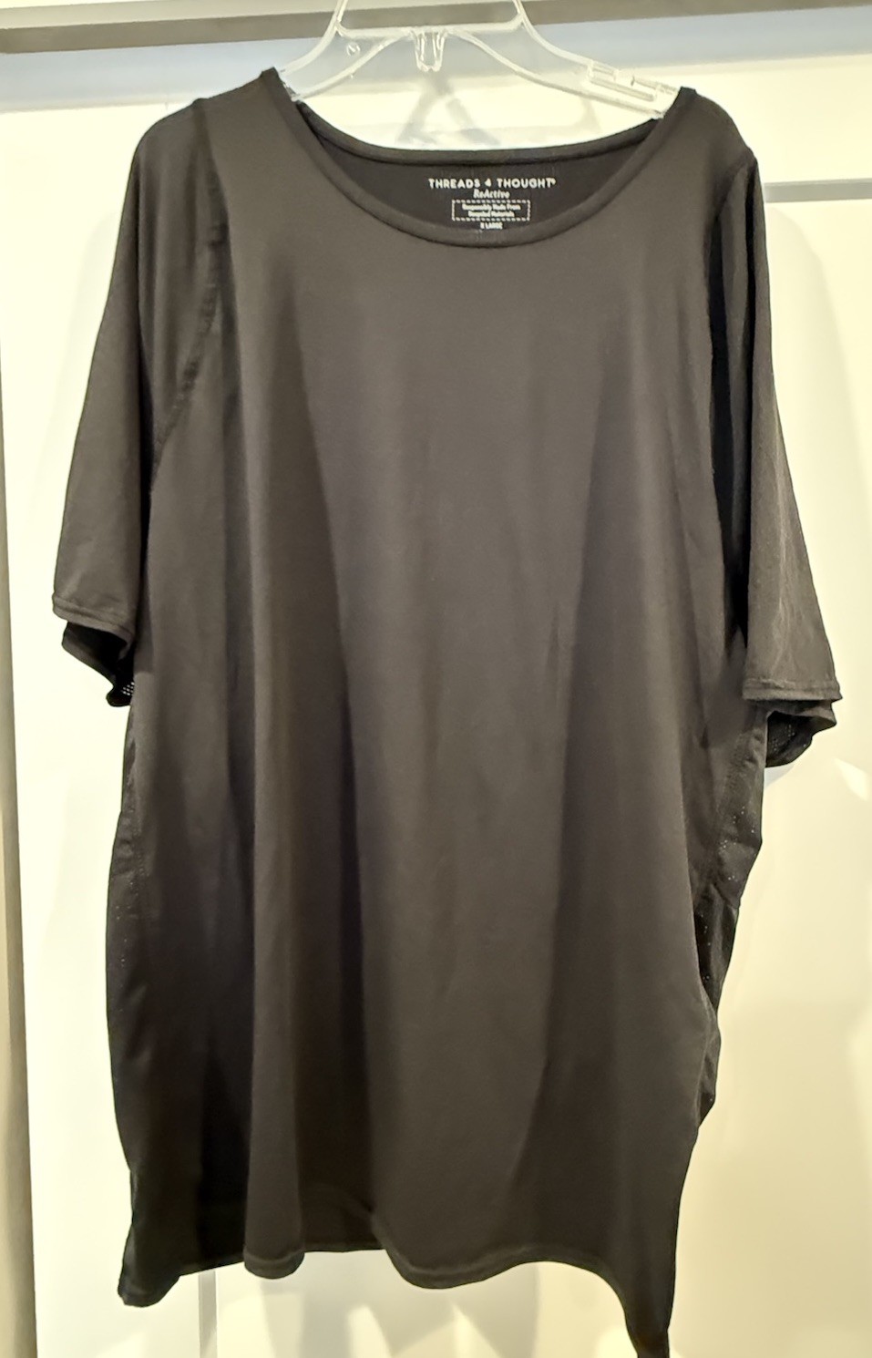 Threads 4 Thought Men’s Black Short Sleeve Low Crew Neck T-Shirt Size XL NEW