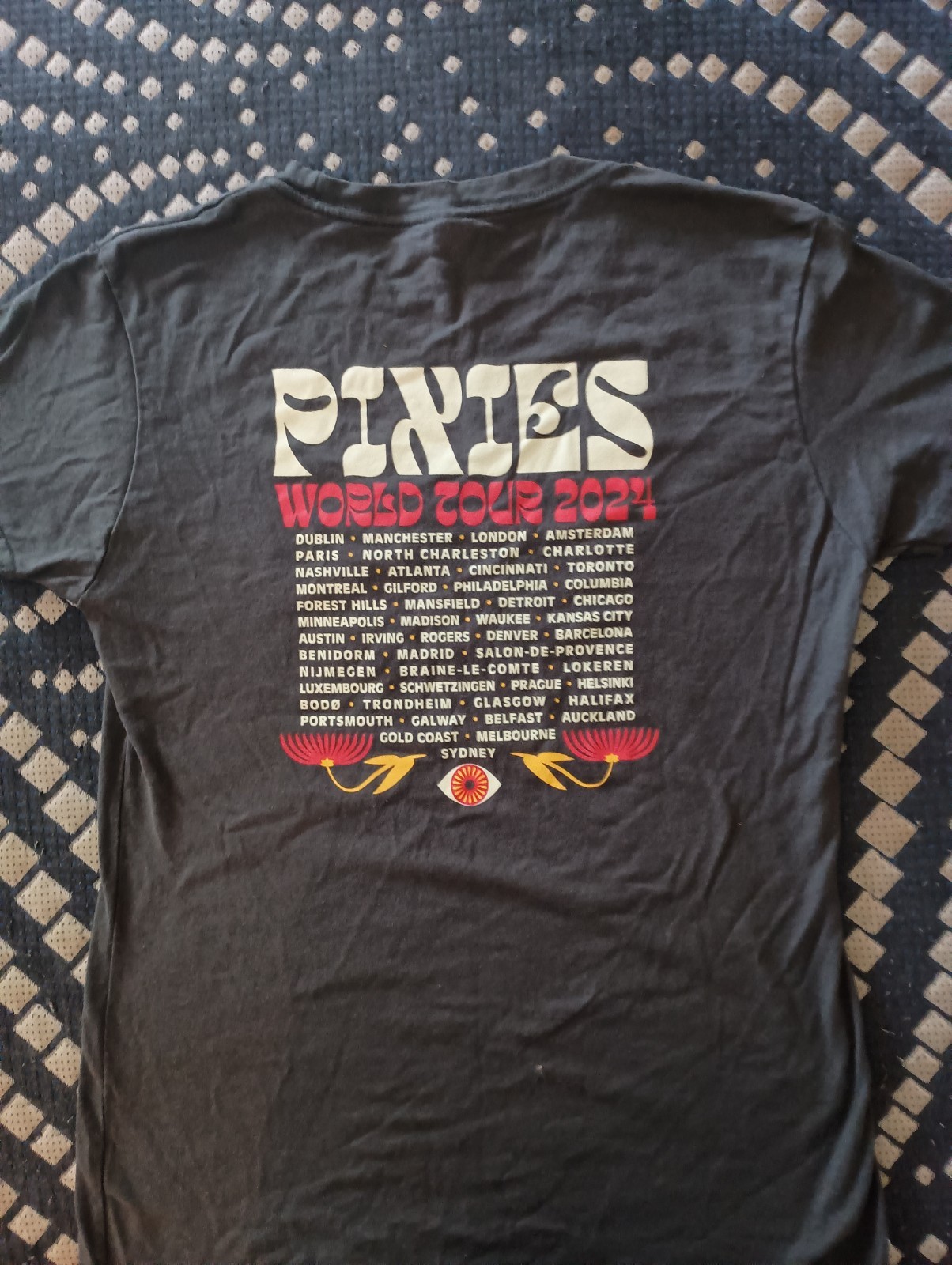 Vintage Rare Pixies Punk Band Tour Shirt Size large butterfly evil eye