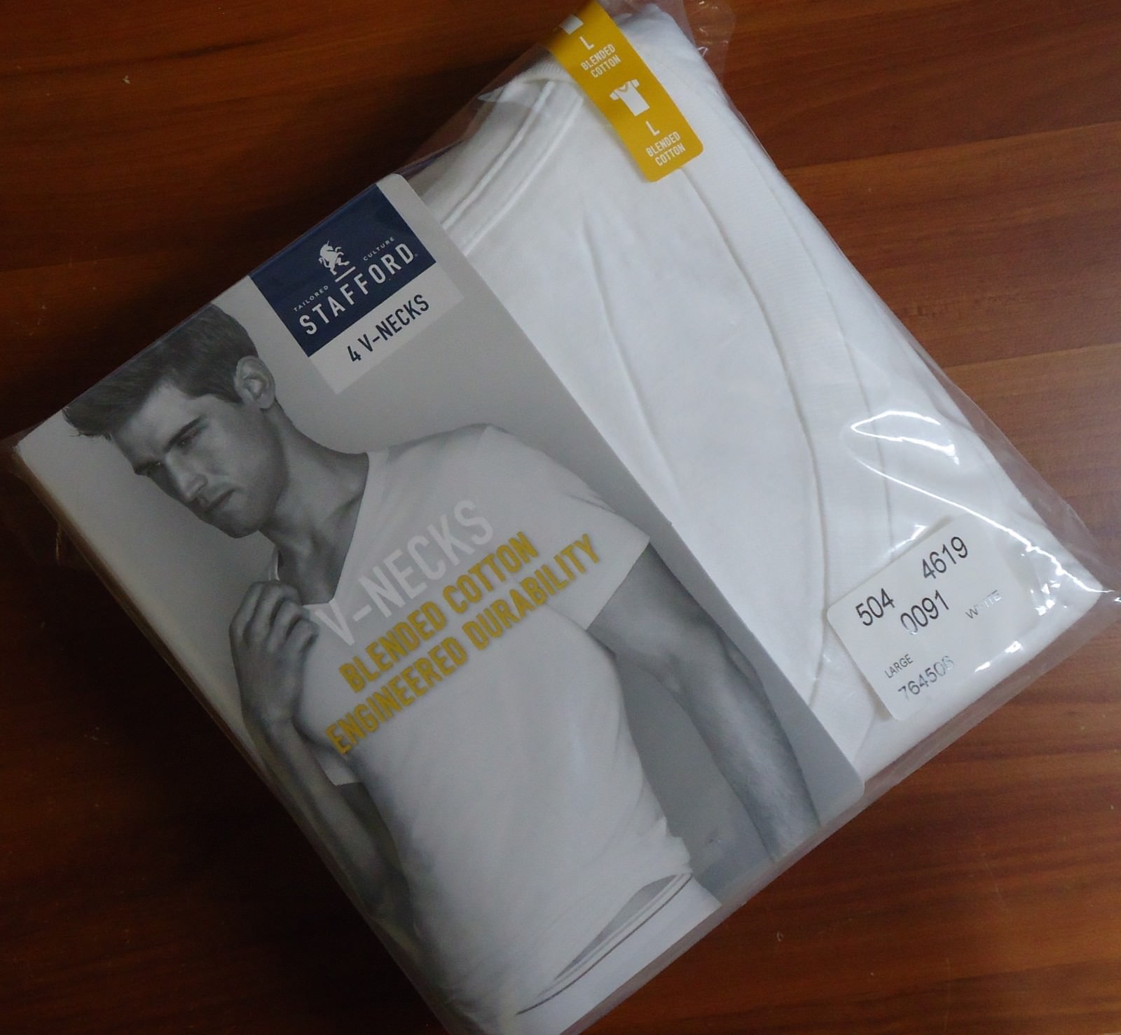Stafford 4-Pack Men’s Blended Cotton V-Neck T-Shirts White