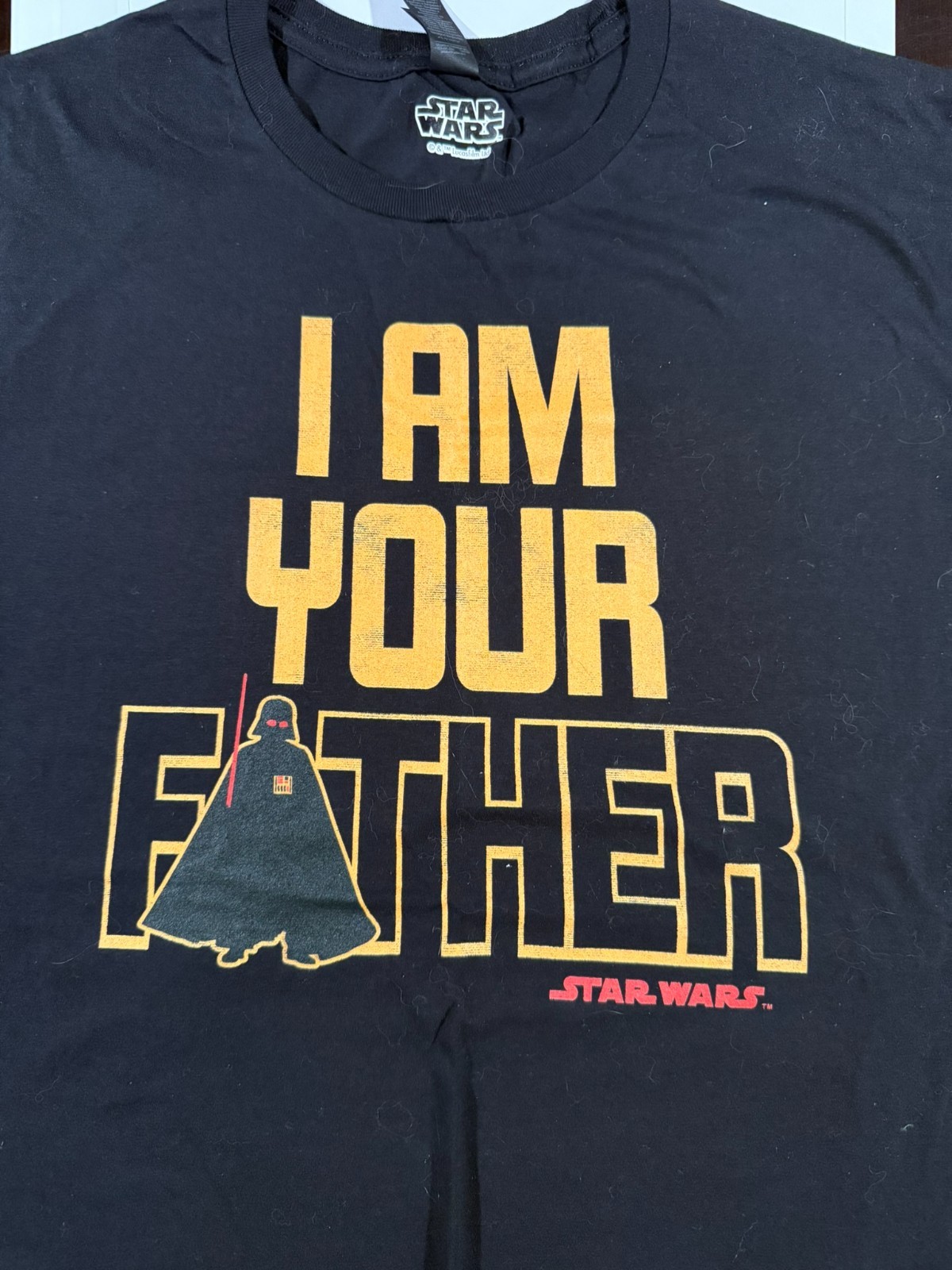 Star Wars Men’s Short Sleeve T-Shirt Crew Neck – Large – Darth Vader