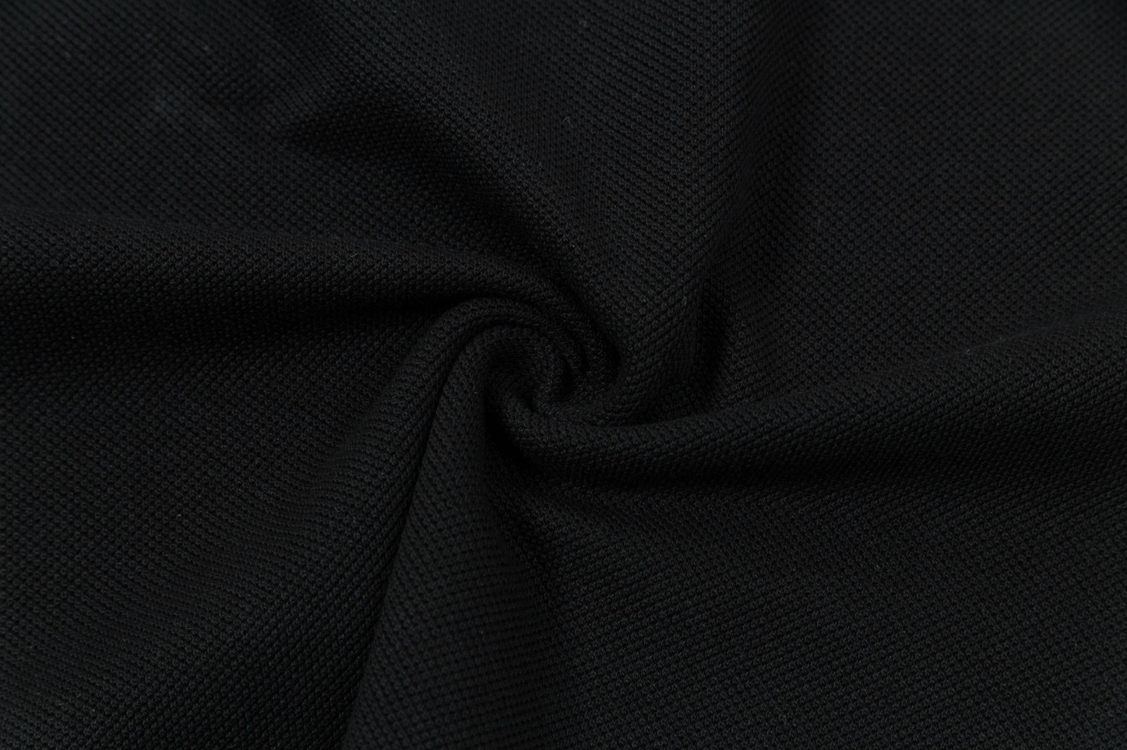 Prada Men’s black round-neck short-sleeved shirt size XXL