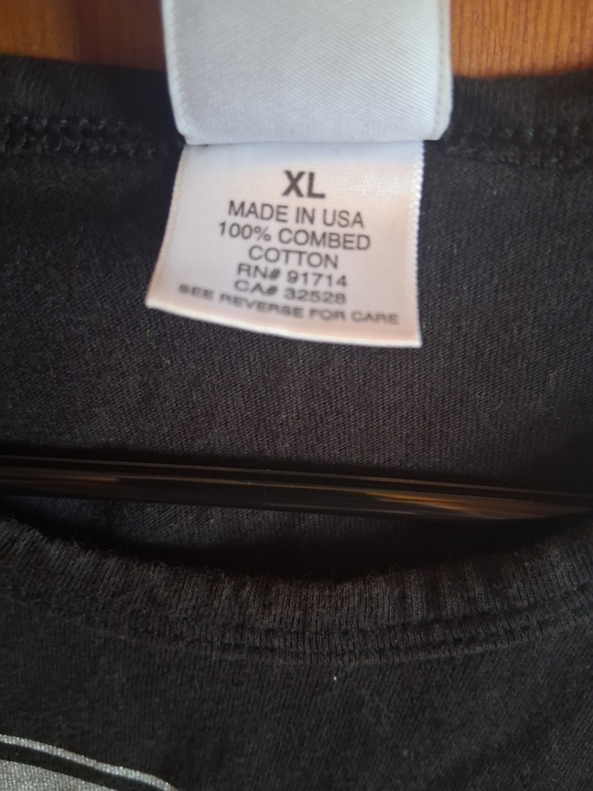 Armani Exchange Men’s Black Graphic Logo Sleeveless Crew Neck Cotton Tee XL
