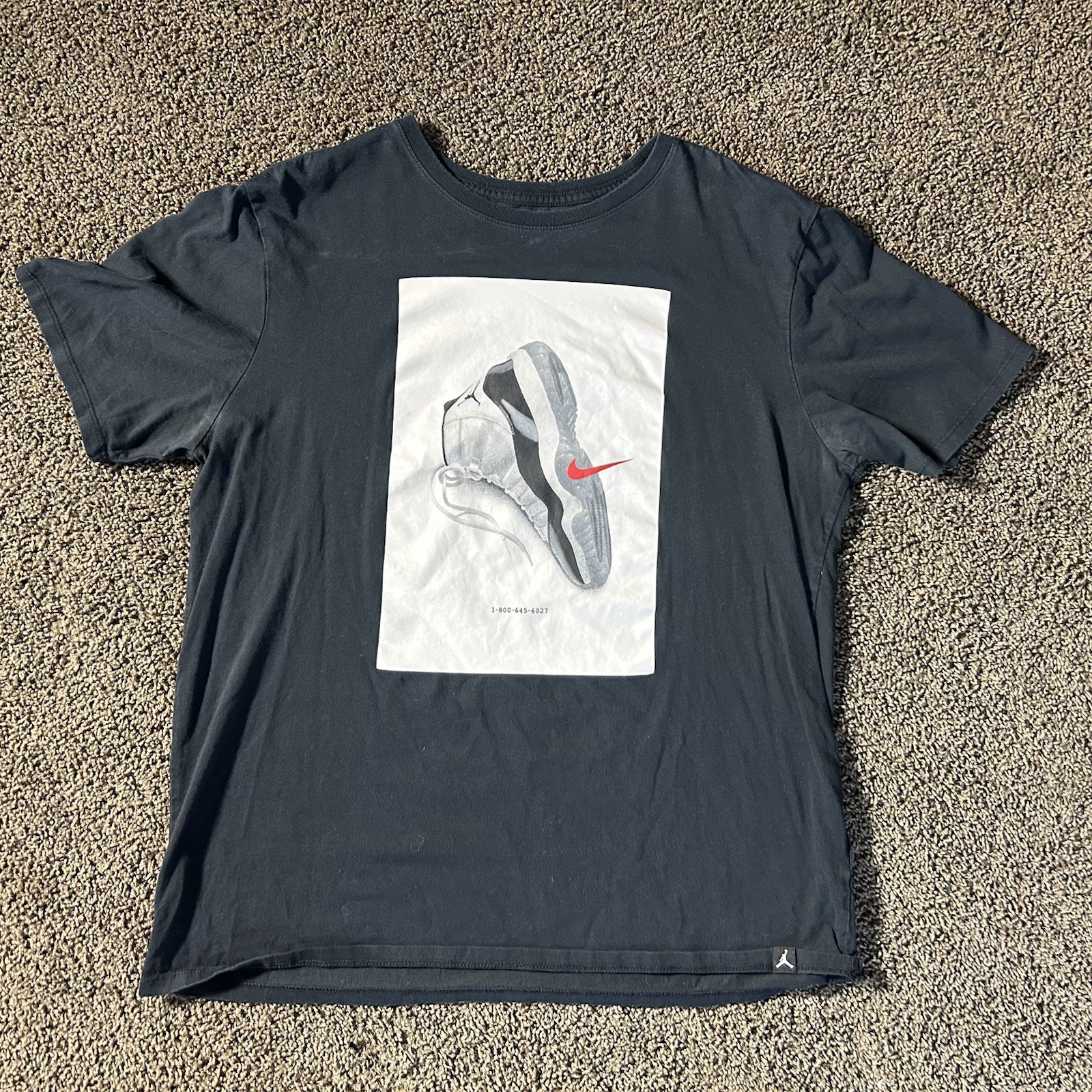Nike Air Jordan Basketball Shoe Sneaker Graphic T-Shirt Men’s XL 1-800-645-6027