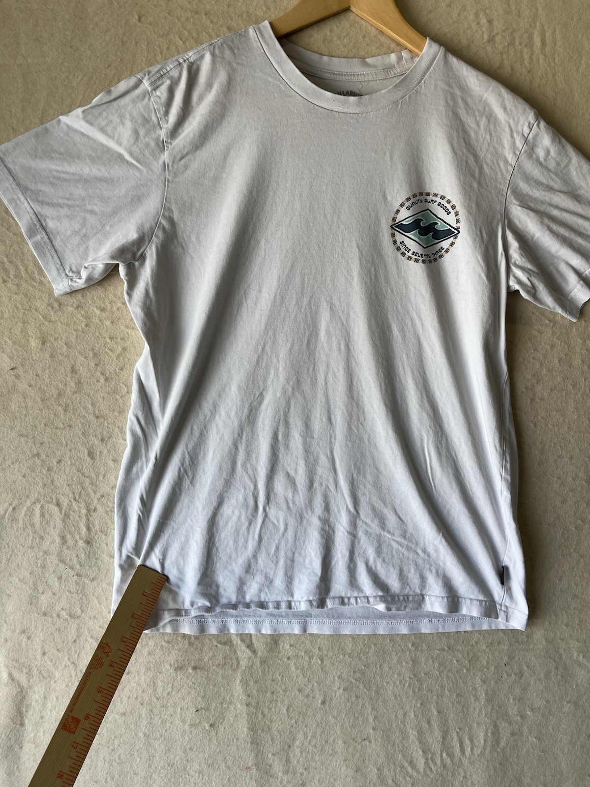 Billabong T Shirt Mens Medium White Wave Logo Quality Surf Beach See All pics