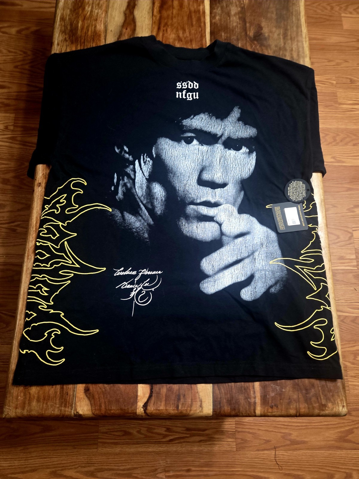 Dqrc Sport/Bruce Lee Collab Men’s Black Graphic Men’s Tee. Size Medium