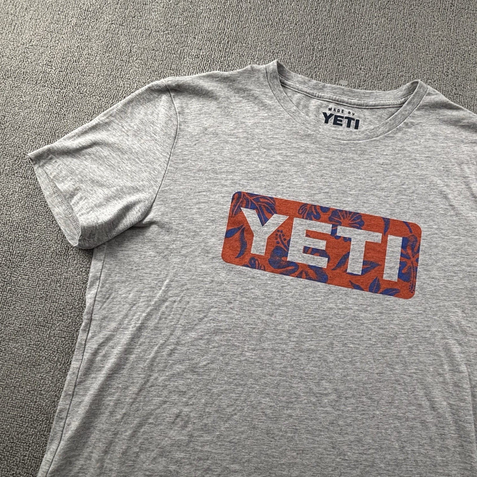 Yeti Shirt Adult Medium Gray Short Sleeve Outdoor Active Casual Men’s