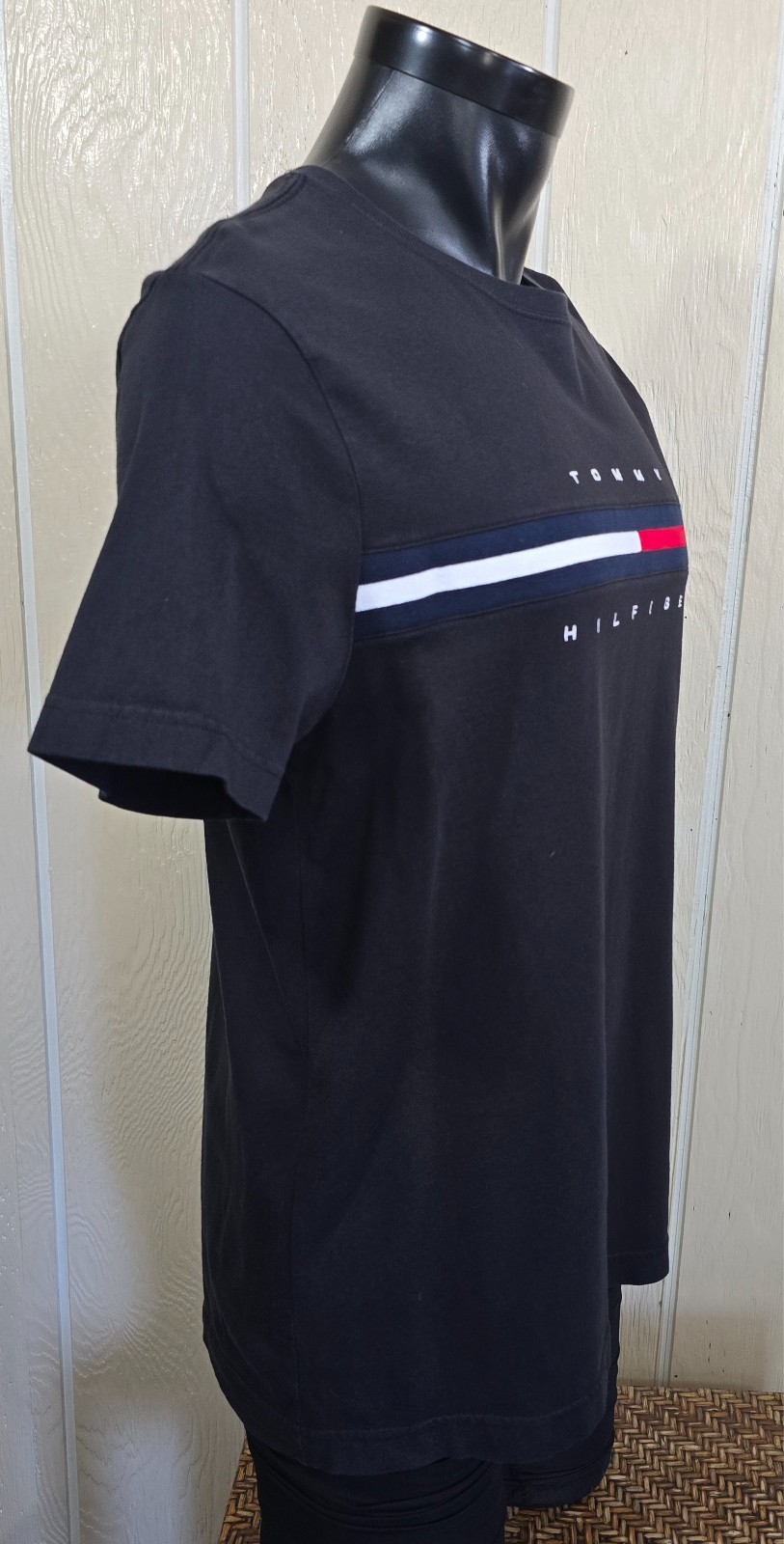 Tommy Hilfiger T-Shirt Mens Sz L Blue Short Sleeve Signature Stripe Logo