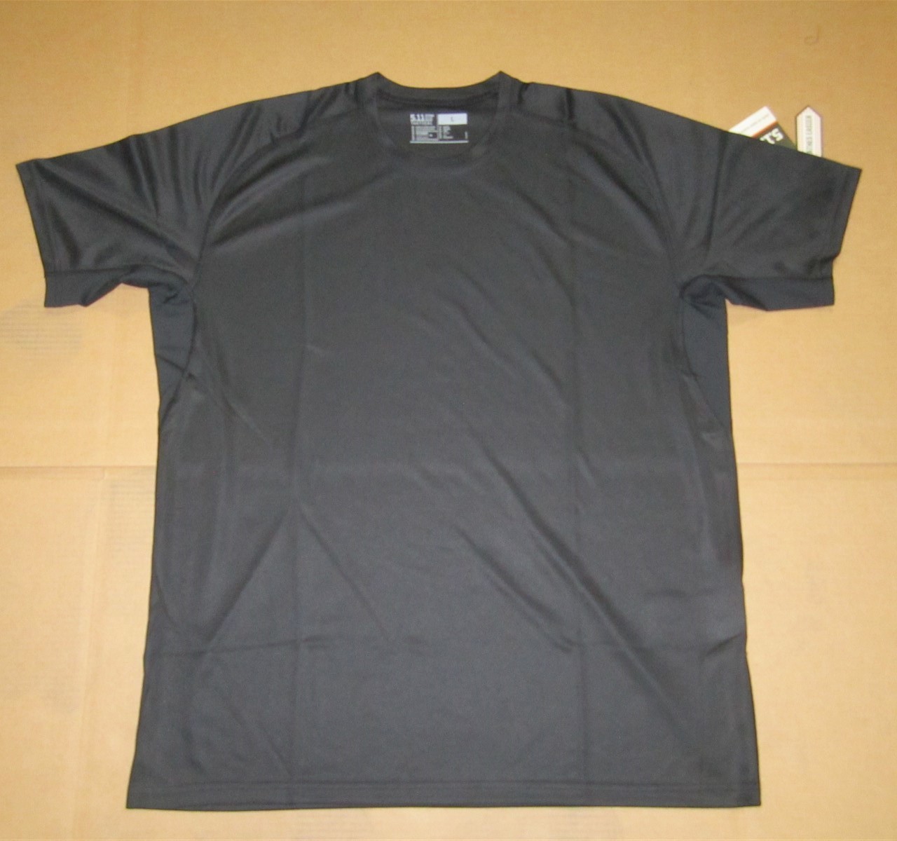 5.11 Tactical Men’s Size Large Black Loose Fit Crew Short Sleeve Shirt