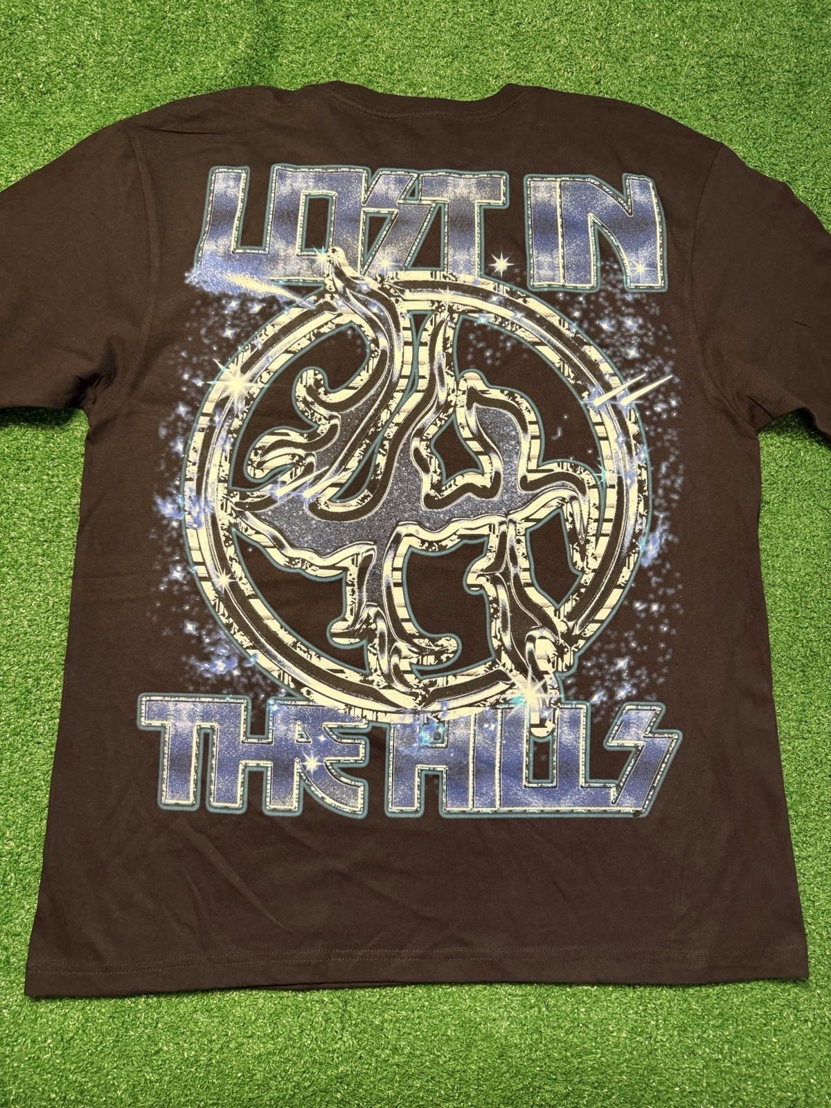 Lost In the Hills Rhinestone Star T-Shirt Men’s Size Large Black / Blue Tee NEW