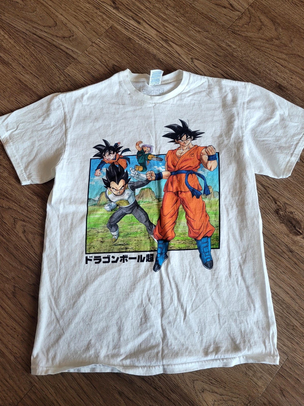 Delta Dragon Ball Goku White Graphic Print Cotton Crew Neck Tee Size M