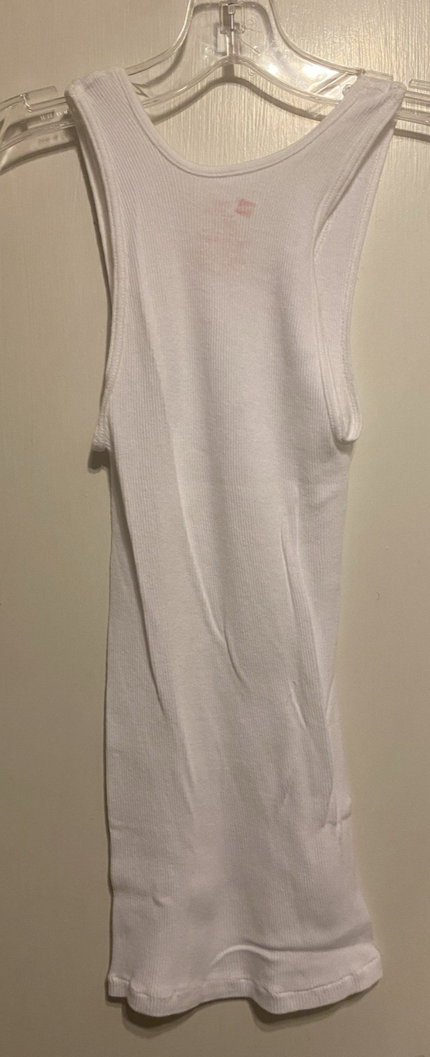 Hanes Men’s Ribbed Cotton Soft breathable Tank Top No Tag Size Small NWOT Lot of