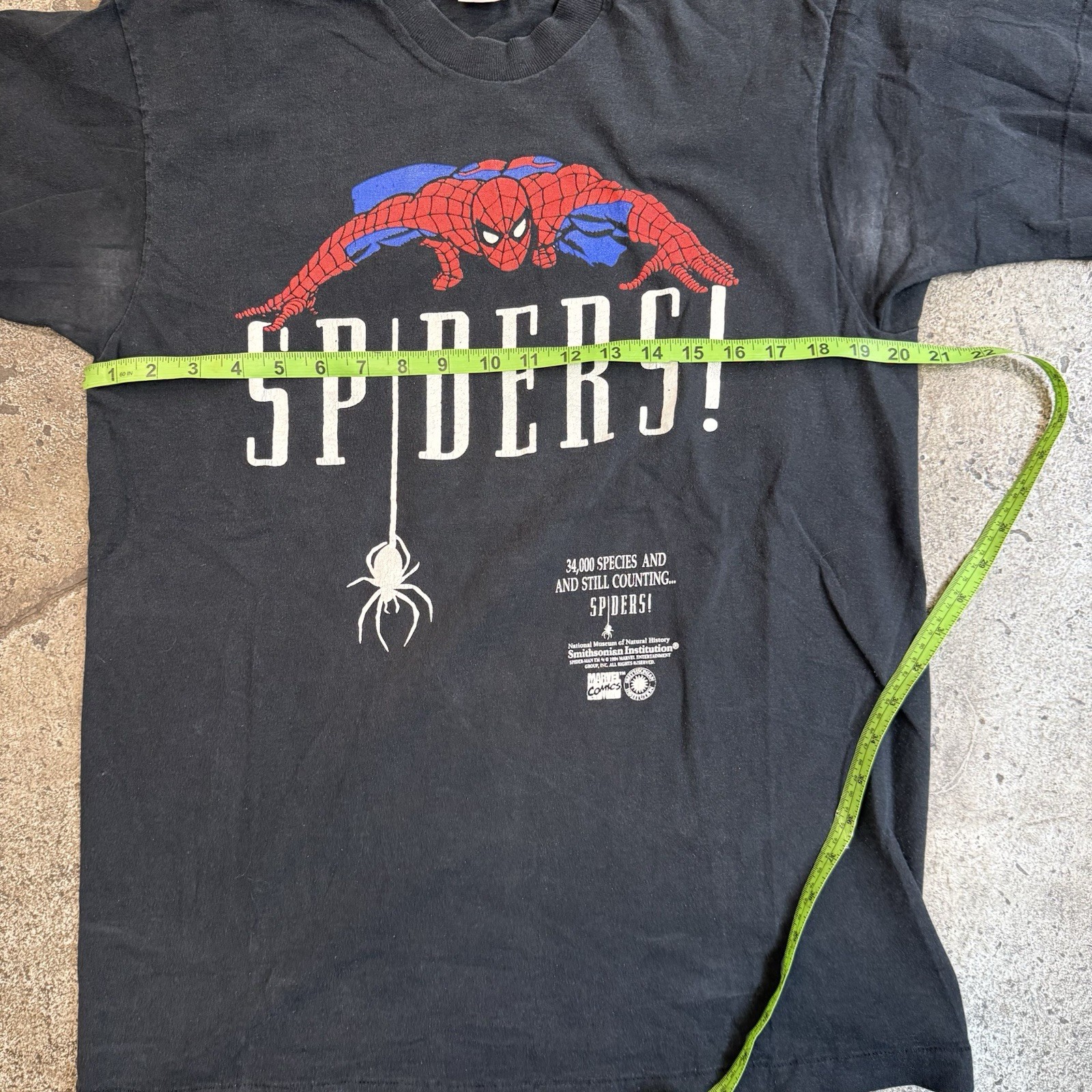 Vintage 90s Spider Man “Spiders!” Black Graphic Single Stitch Tee Men’s Large