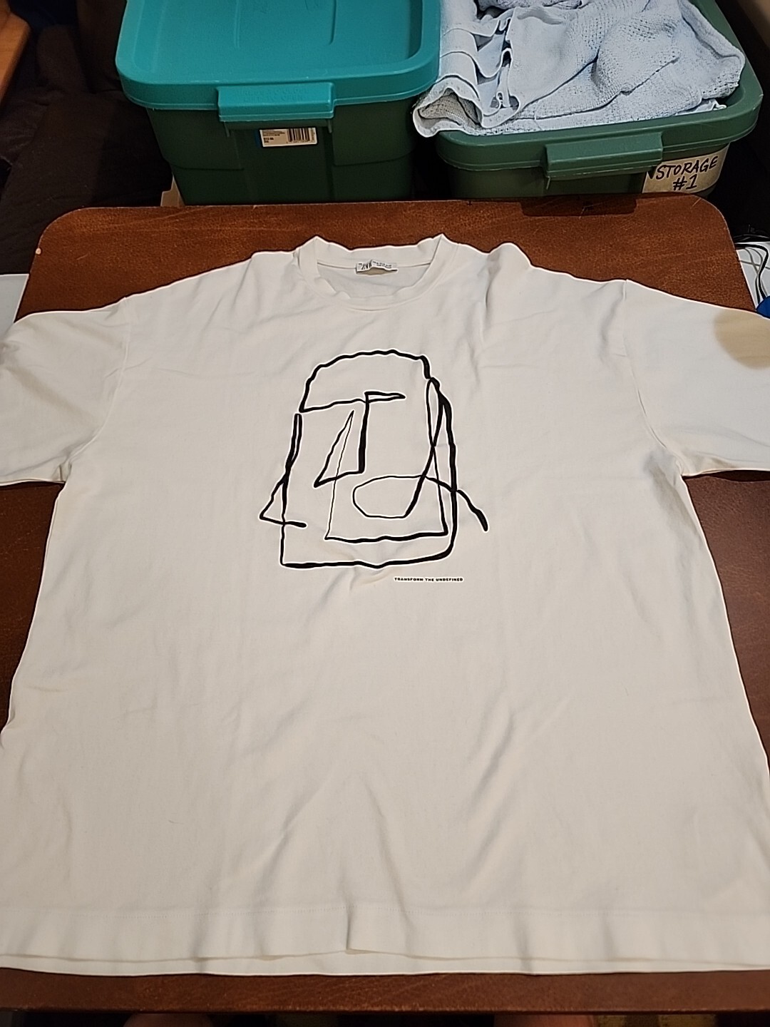 Zara ‘Transform The Undefined’ Men’s XL White Graphic Graffiti T-Shirt EUC. SB5