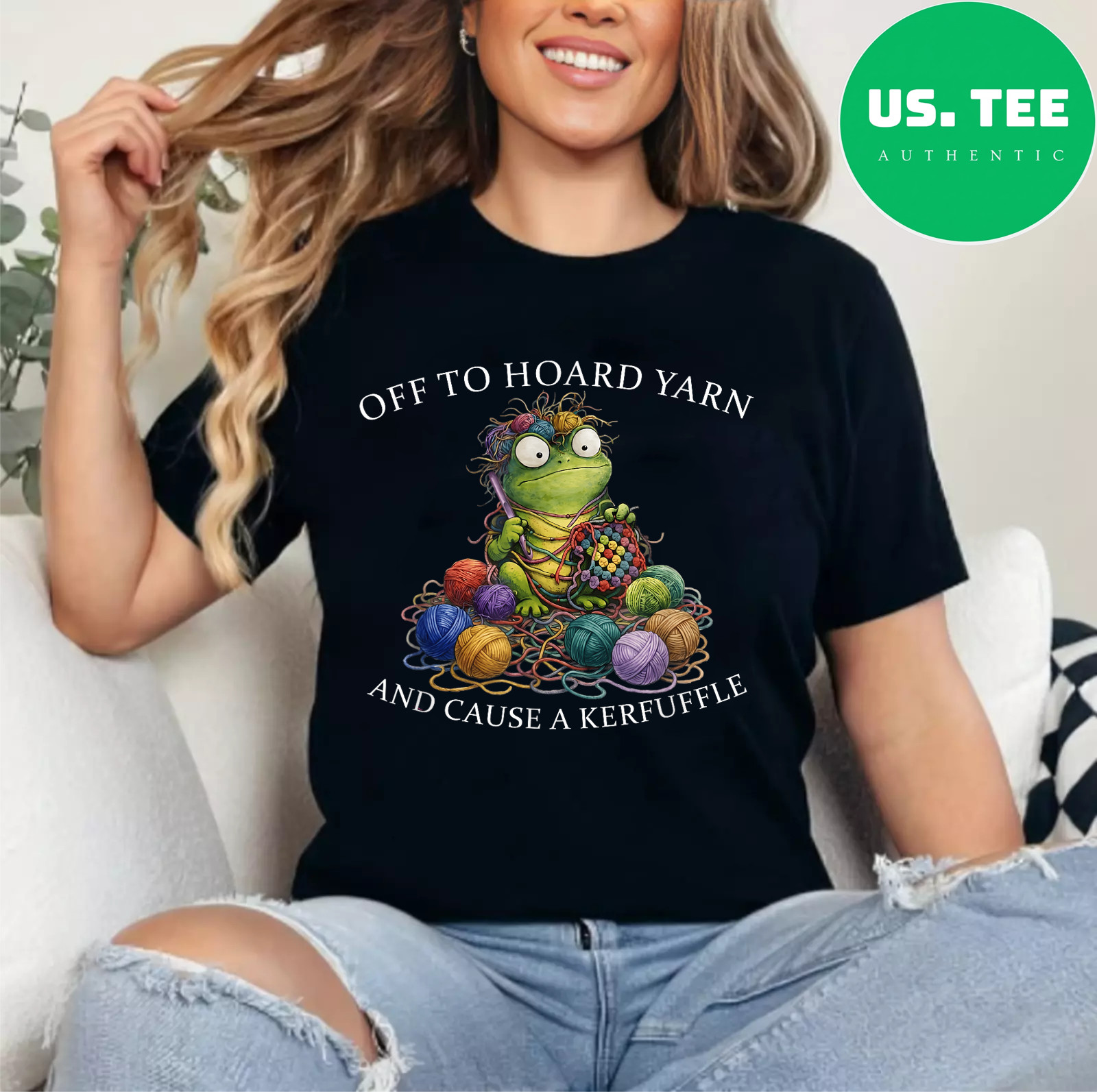 Off to Hoard Yarn Frog Knitting Crochet Knitter Yarn Lover T-Shirt