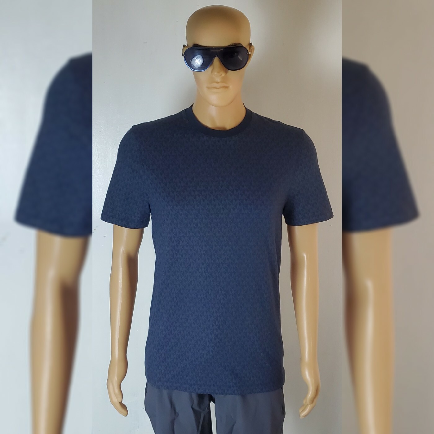 NWT MICHAEL KORS SHORT SLEEVE TSHIRT MEN’S ALLOVER MK LOGO PRINT SIZE M BLUE