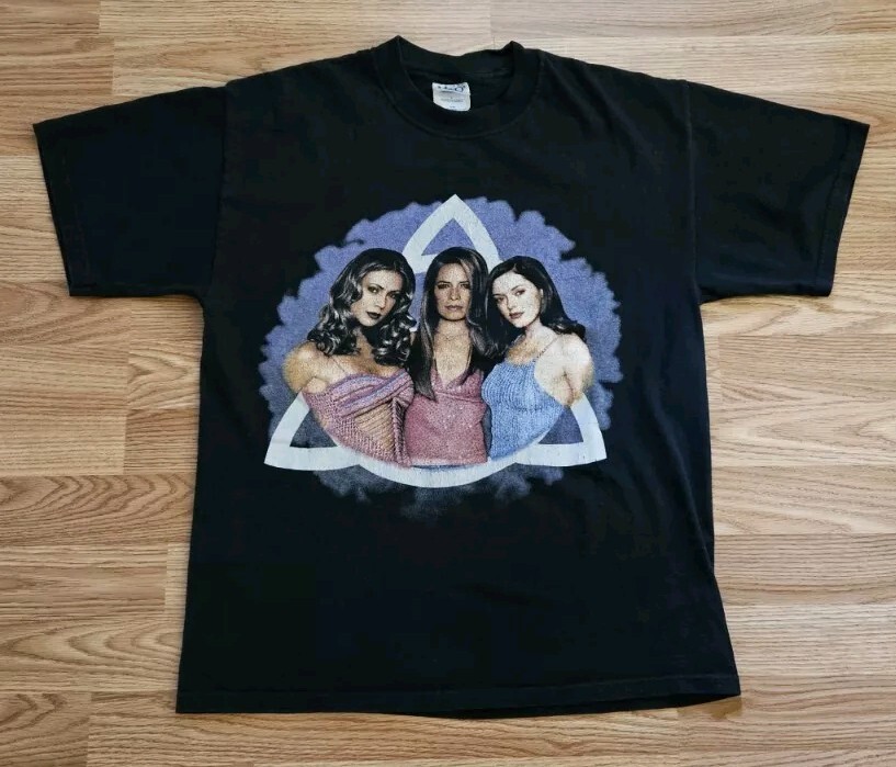 Vintage Y2K 2002 Charmed Witch TV Series Promo T-Shirt Milano Rose McGowan Large