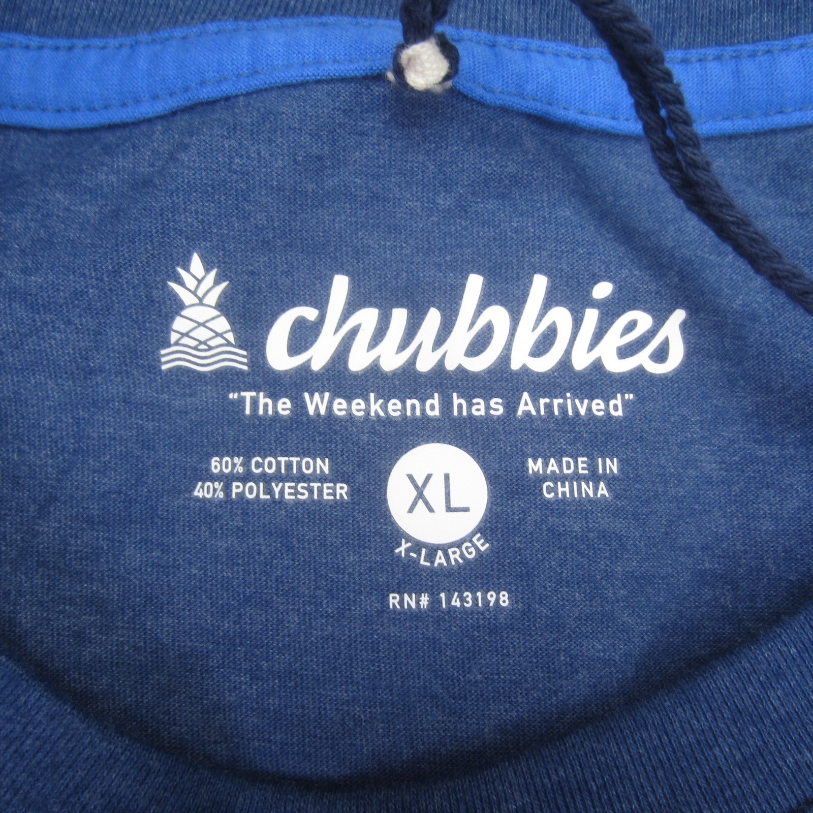 Chubbies Shirt Mens XL Blue The Weekend Has Arrived Pocket Crewneck Preppy